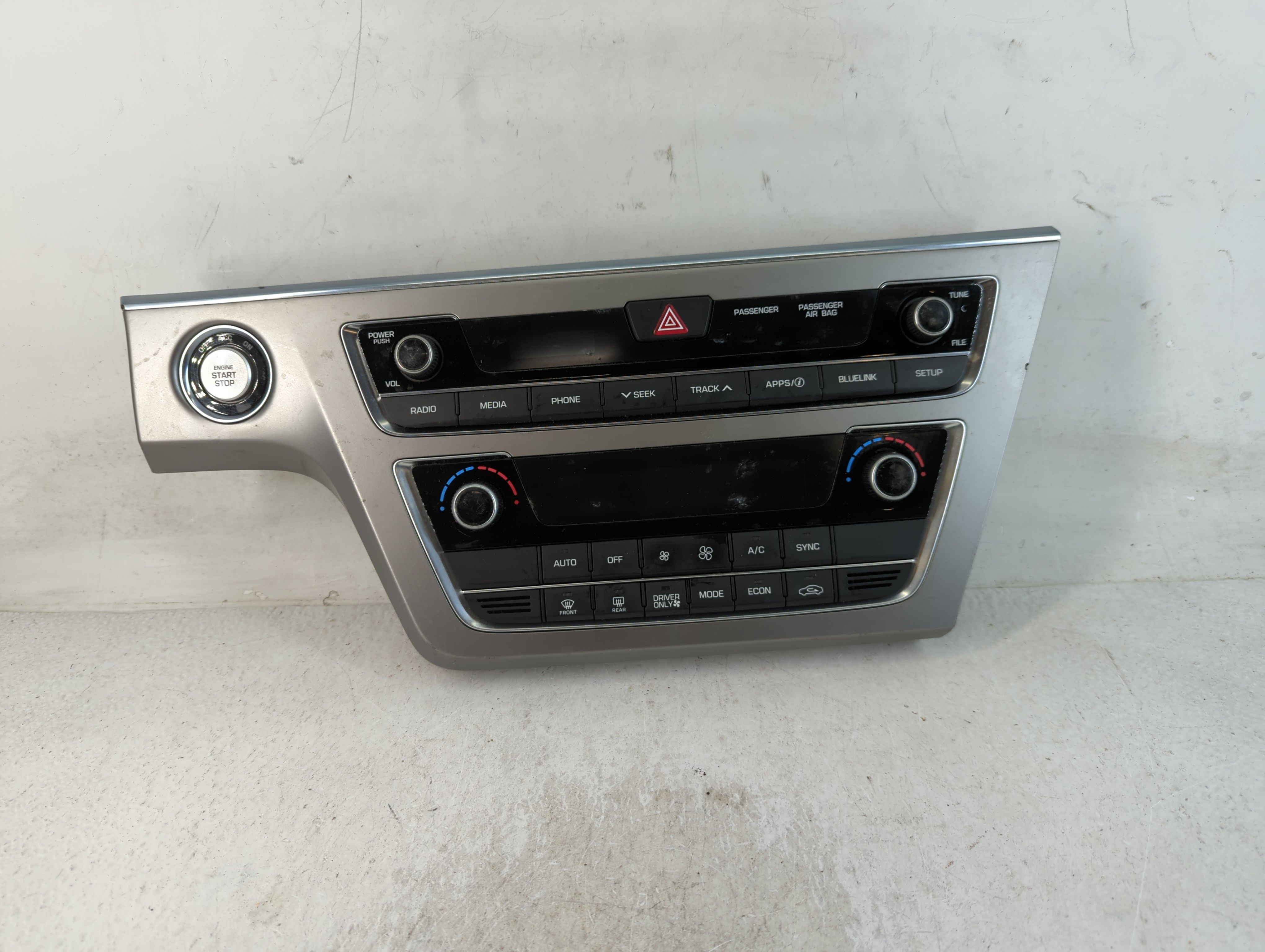 2016-2017 Hyundai Sonata Ac Heater Climate Control 94510-c2530 803447 - Oemusedautoparts1.com