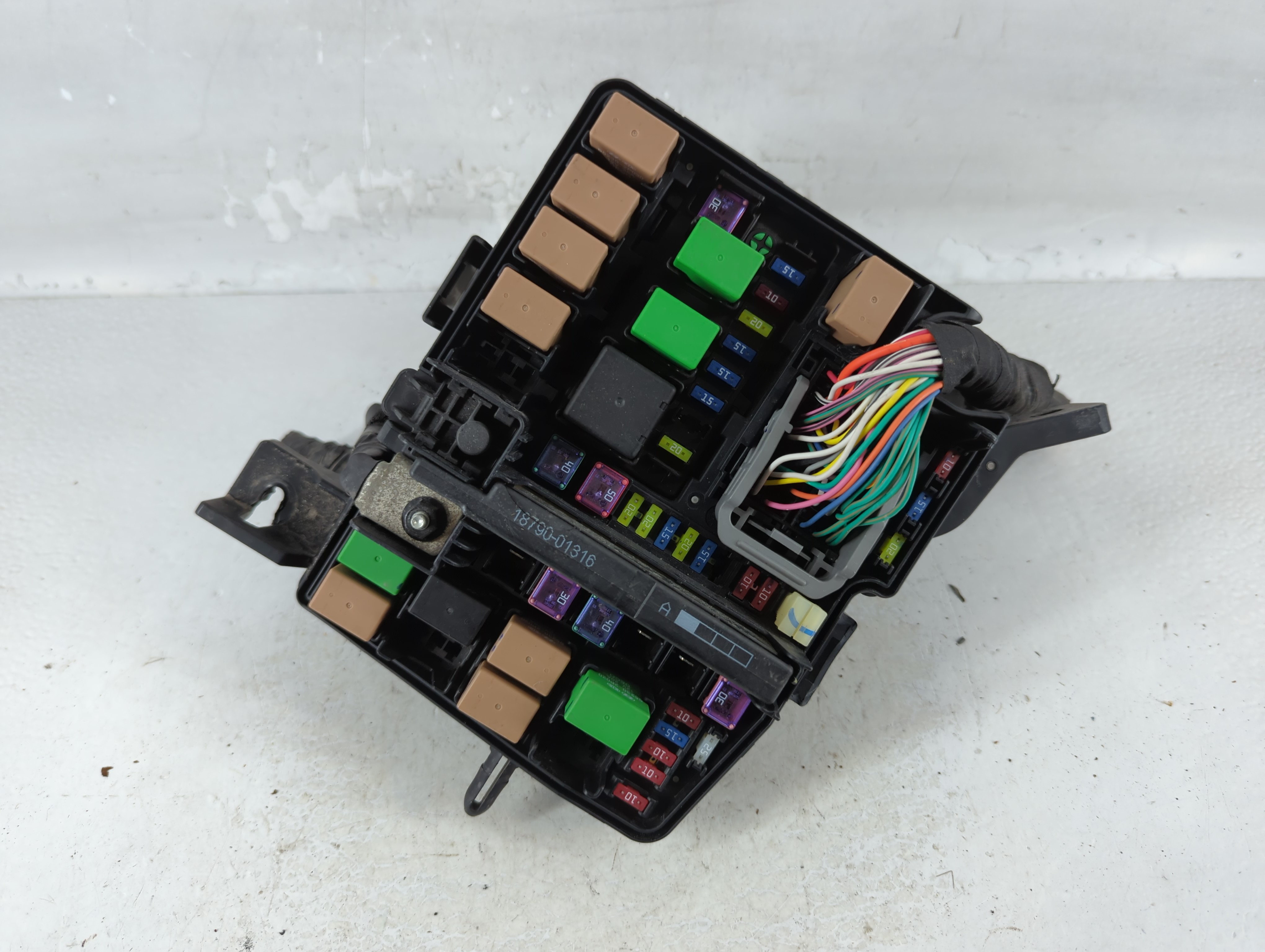 Picture of 2011-2014 Hyundai Sonata Fusebox Fuse Box Relay Module Vs9120030074ya 803457