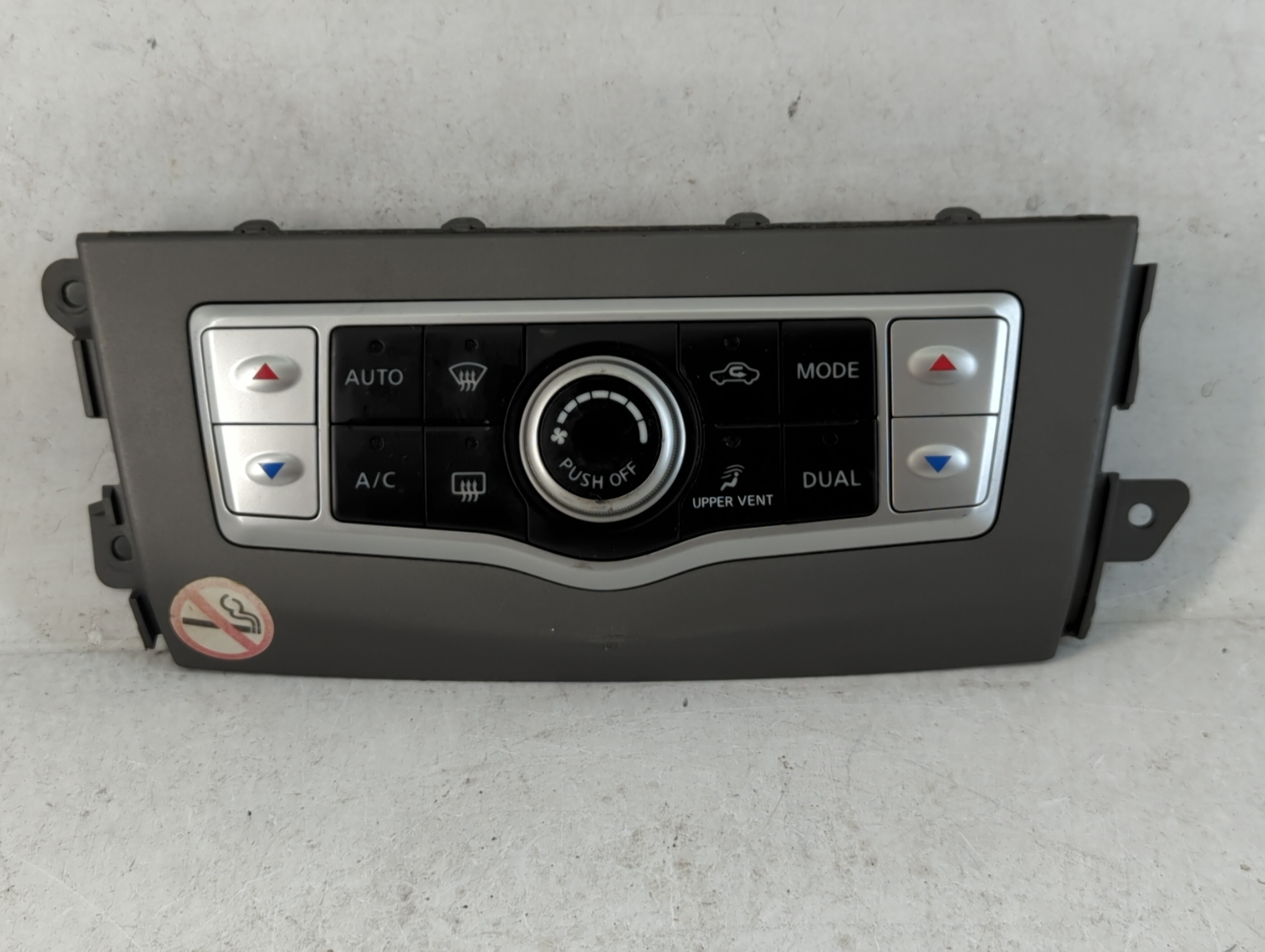 2010-2014 Nissan Murano Ac Heater Climate Control 27500 1v40a 803484 - Oemusedautoparts1.com