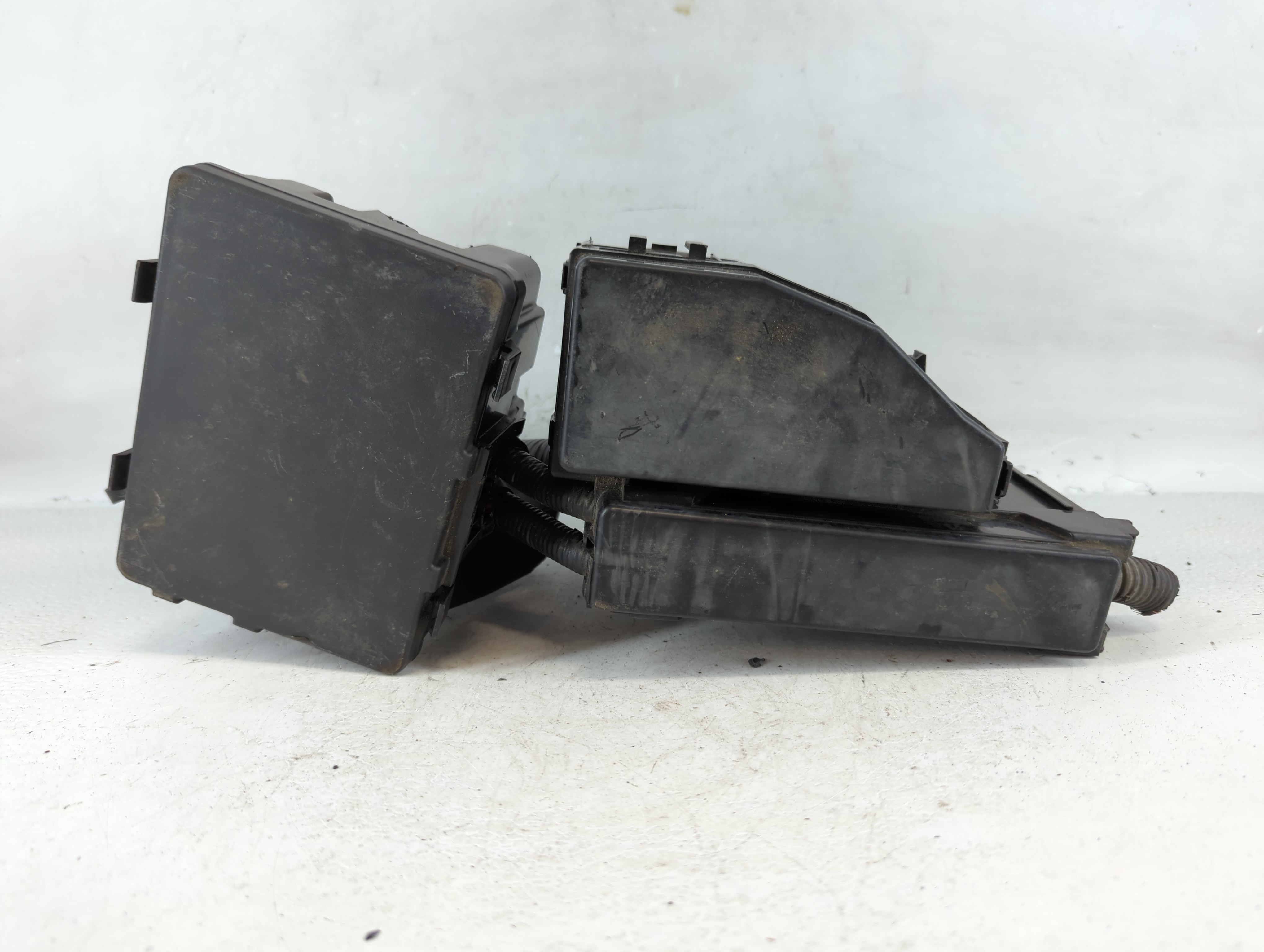 2015-2015 Nissan Altima Fusebox Fuse Box Relay Module 803513 - Oemusedautoparts1.com