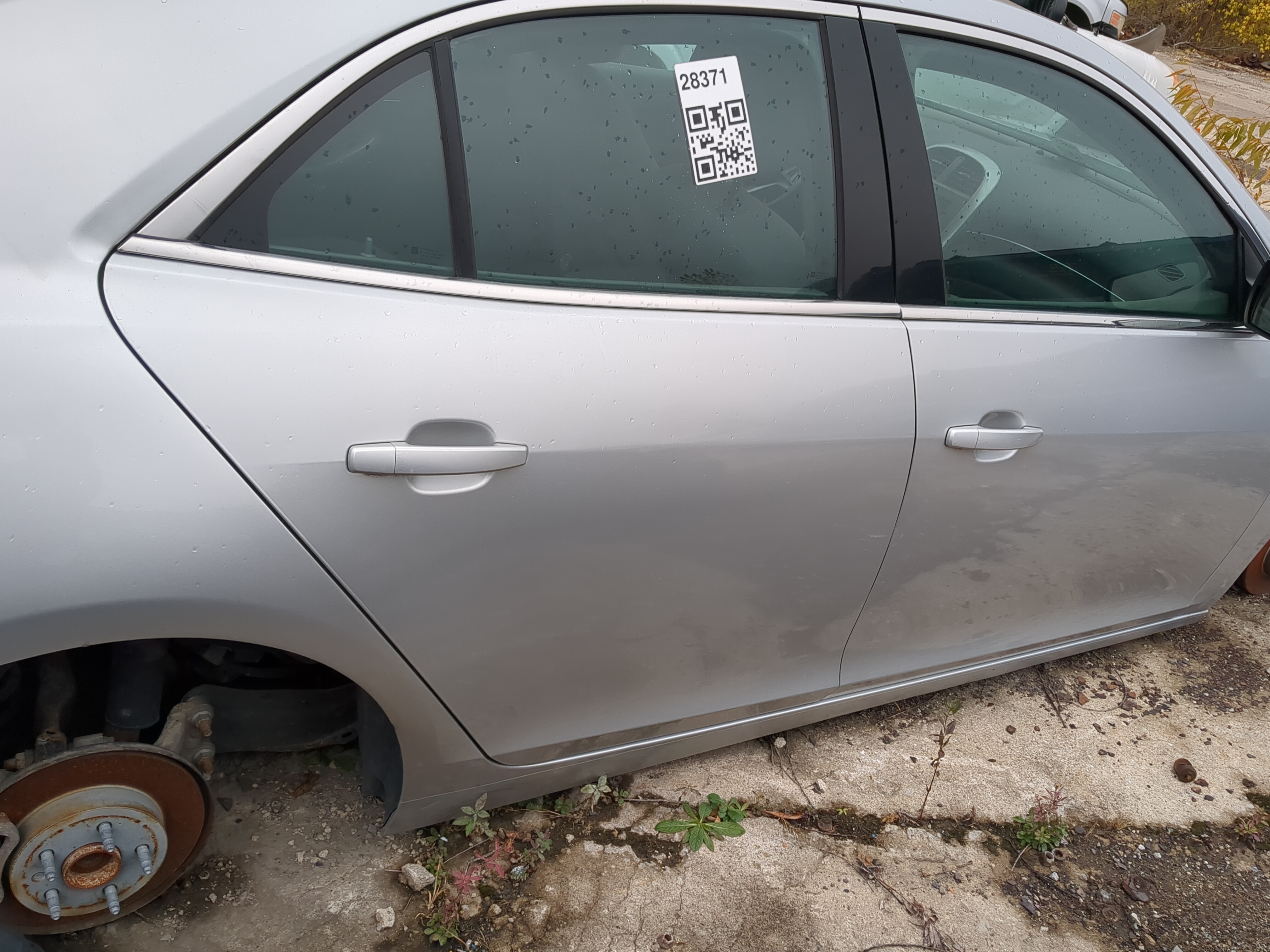 2013-2016 Chevrolet Malibu Passenger Rear Door Oem 803588 - Oemusedautoparts1.com