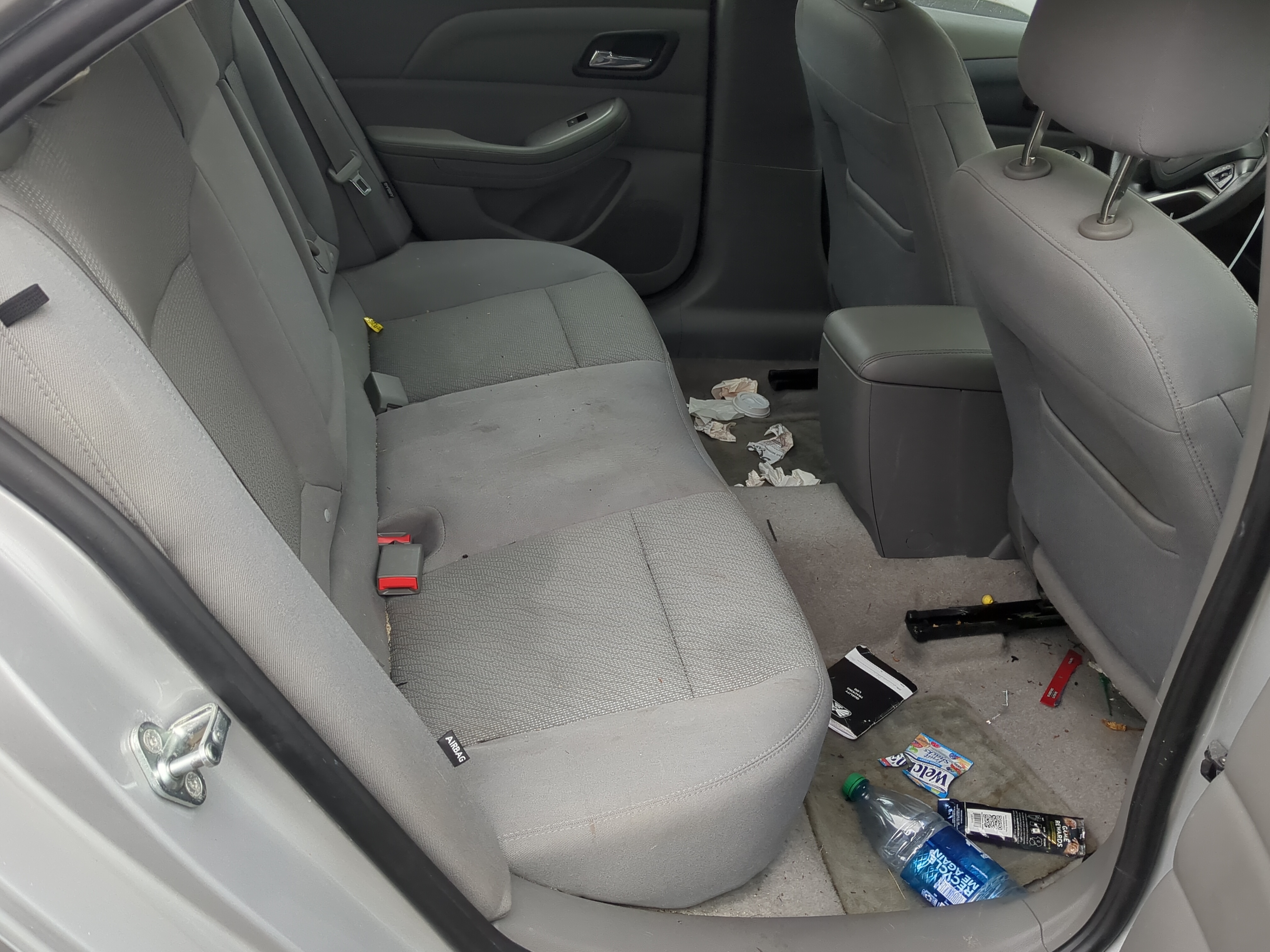 Picture of 2016 Chevrolet Malibu Rear Seat Oem 803694