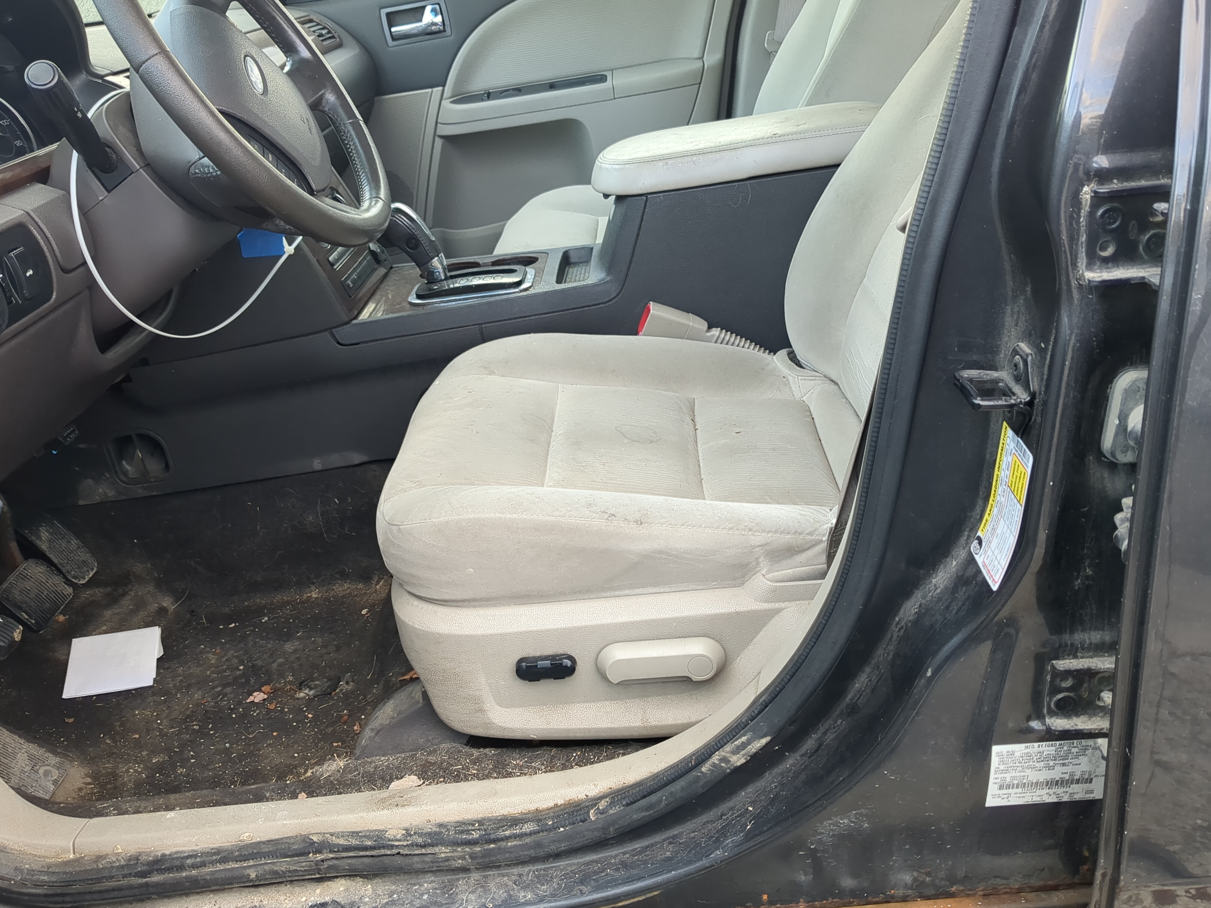2008-2009 Ford Taurus Driver Front Seat Oem 804055 - Oemusedautoparts1.com
