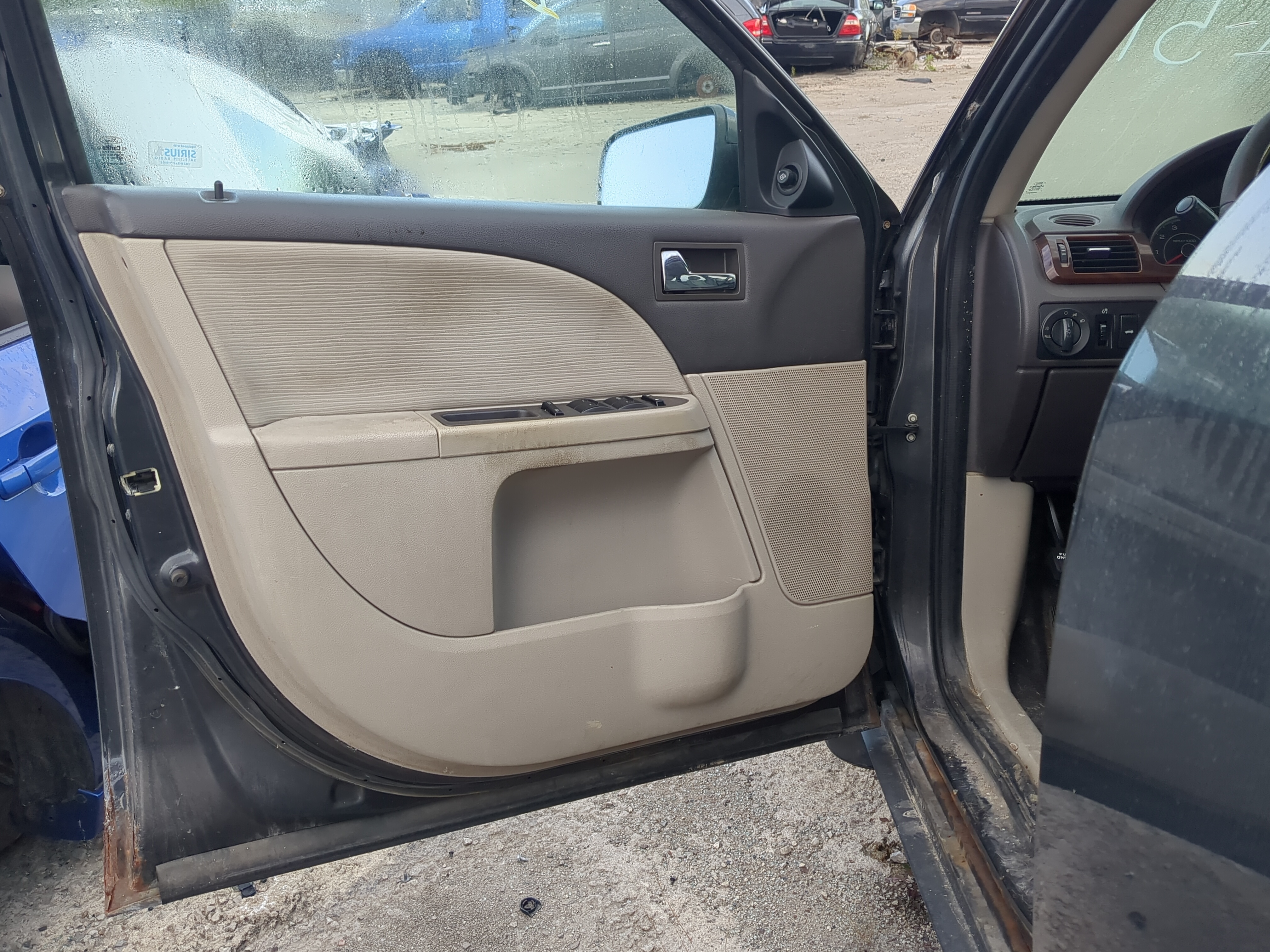 2008 Ford Taurus Front Left Driver Interior Door Panel Trim 804077 - Oemusedautoparts1.com