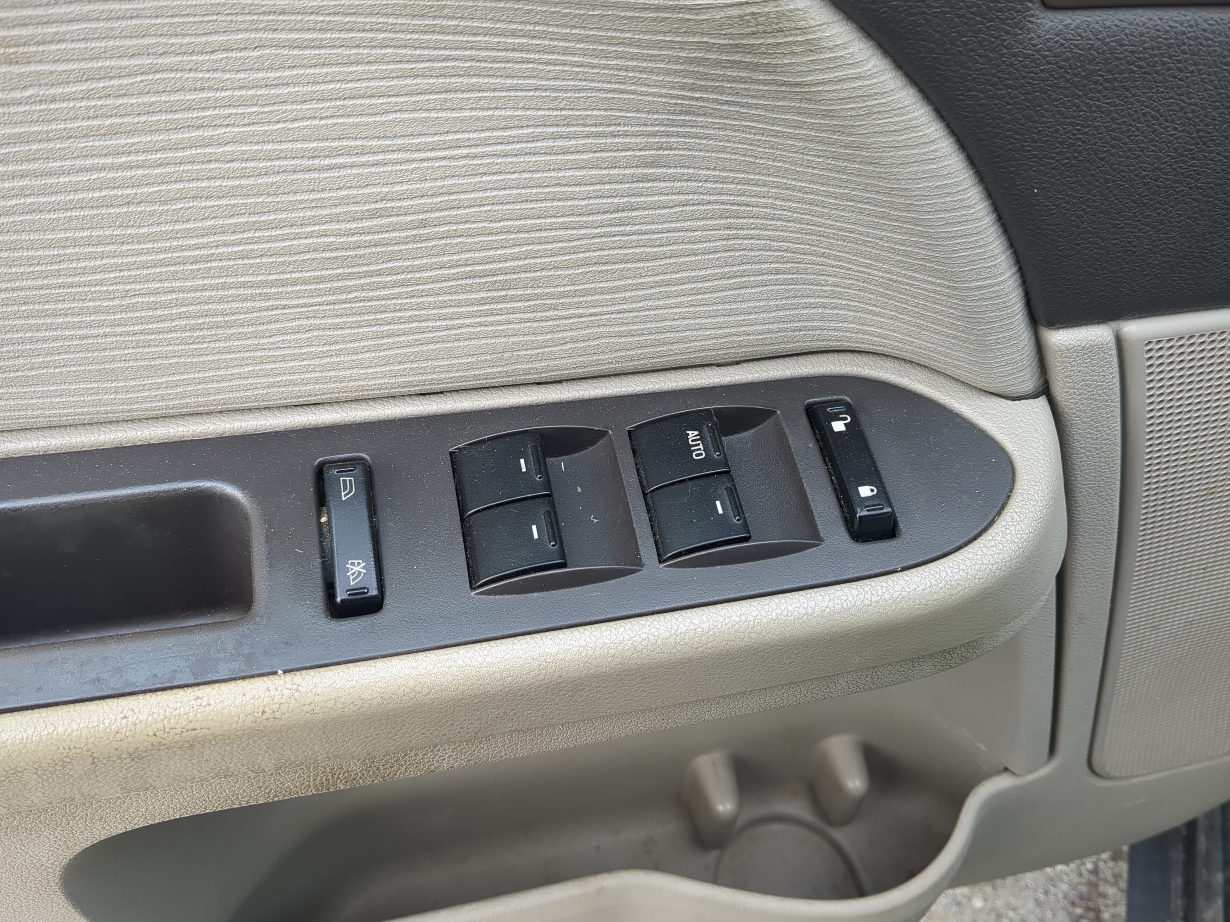 2008-2009 Ford Taurus Driver Left Door Master Power Window Switch 804119 - Oemusedautoparts1.com