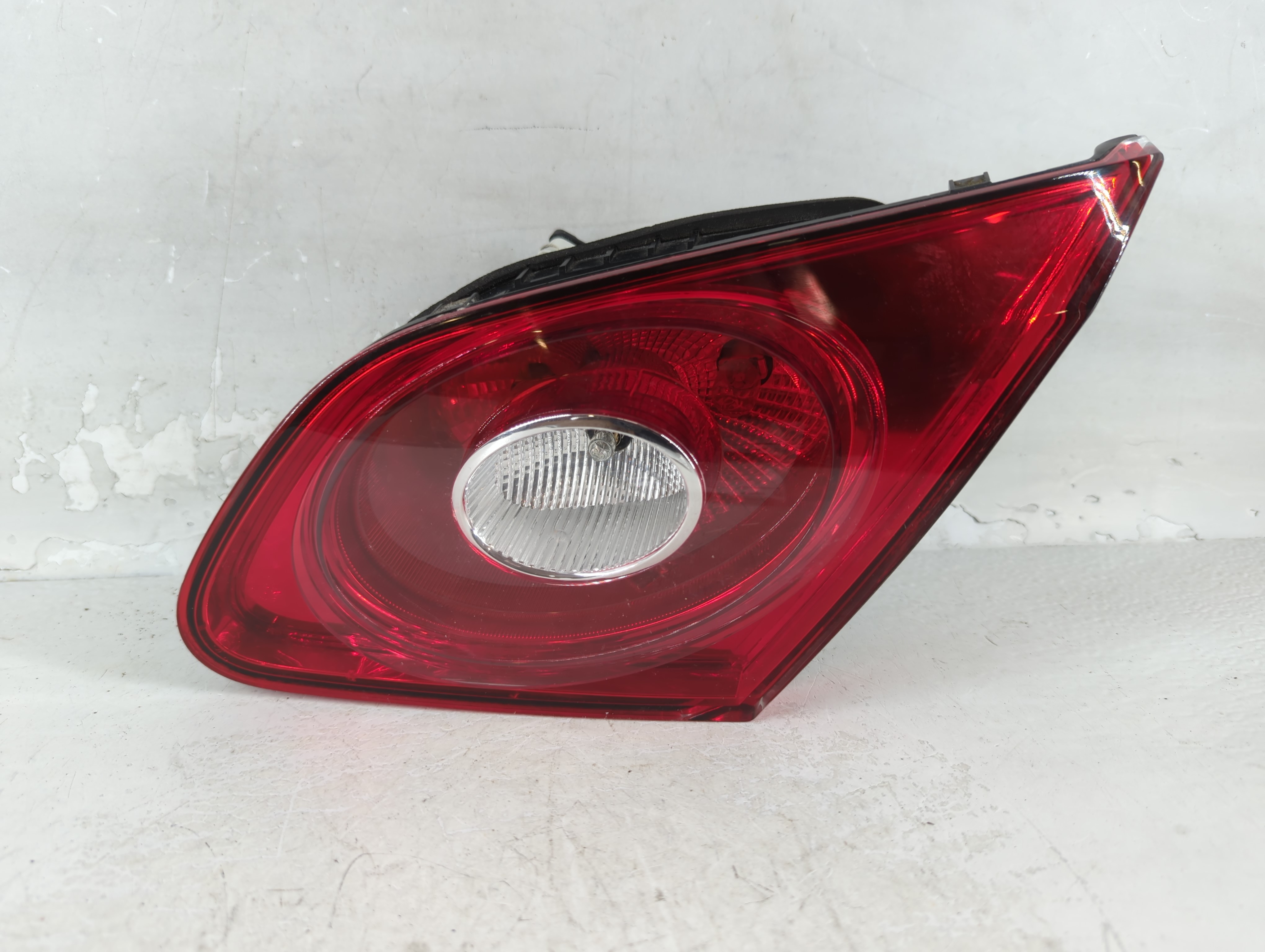 Picture of 2009-2012 Volkswagen Cc Passenger Right Side Tail Light Taillight Oem 804294
