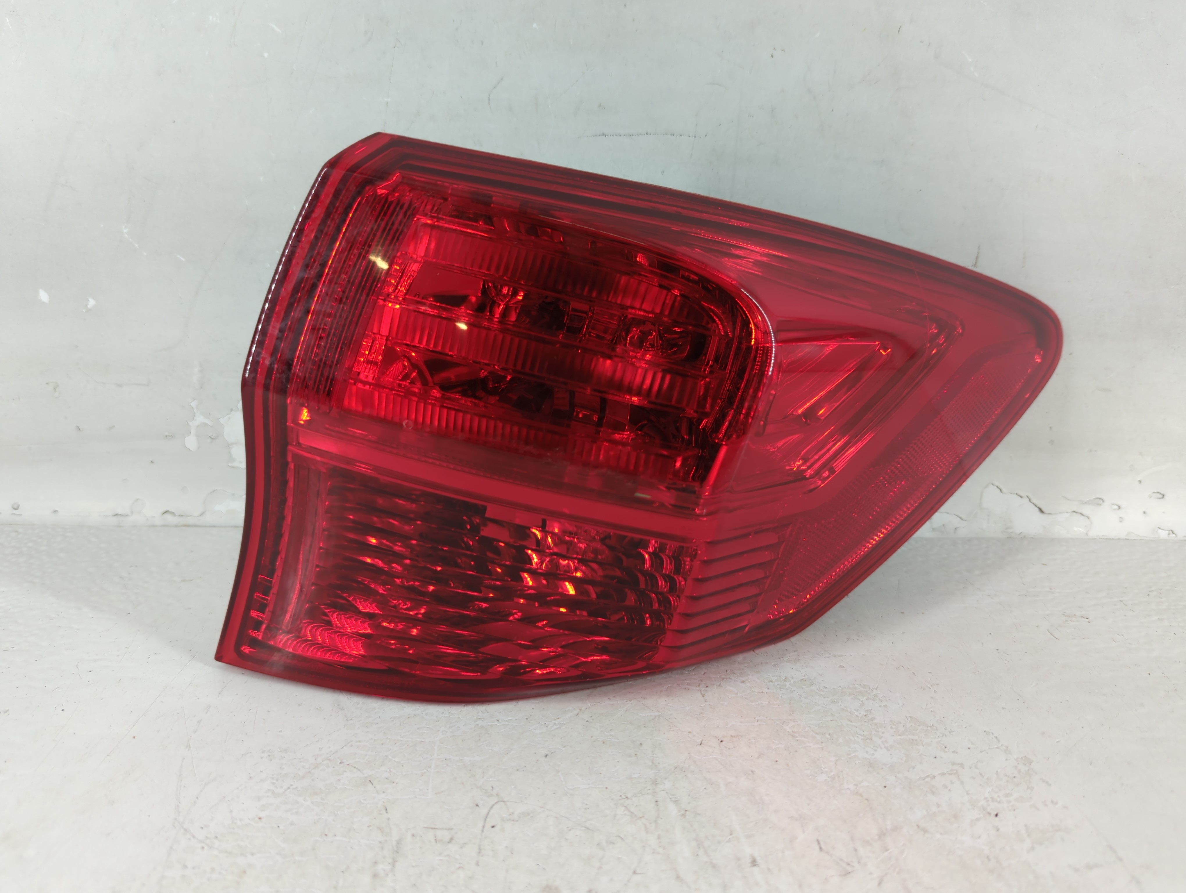 2013-2015 Acura Rdx Passenger Right Side Tail Light Taillight Oem 804295 - Oemusedautoparts1.com