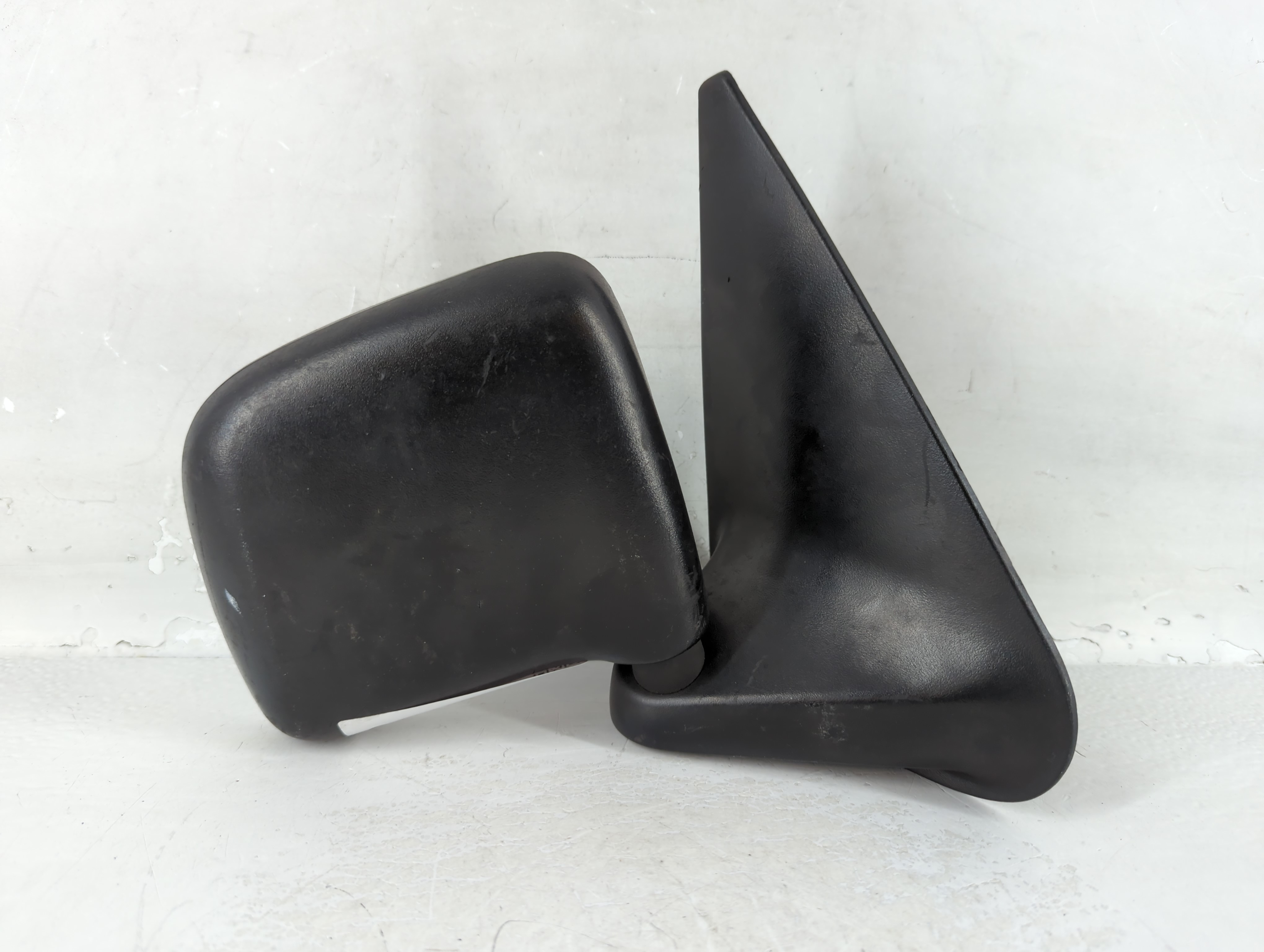 1995-2005 Ford Ranger Passenger Right Side View Power Door Mirror Black 804316 - Oemusedautoparts1.com