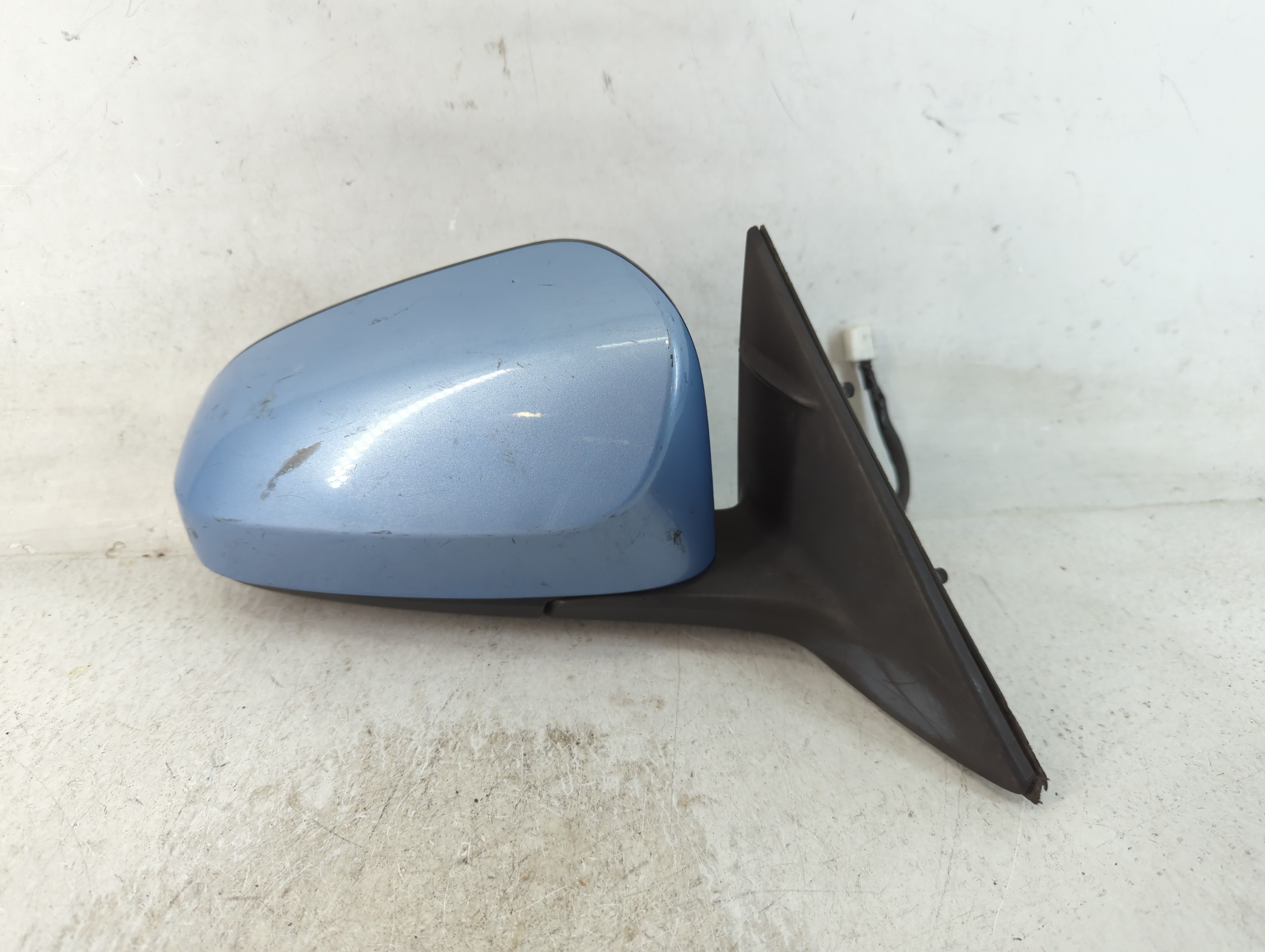 2012-2014 Toyota Camry Passenger Right Side View Power Door Mirror Blue 804344 - Oemusedautoparts1.com