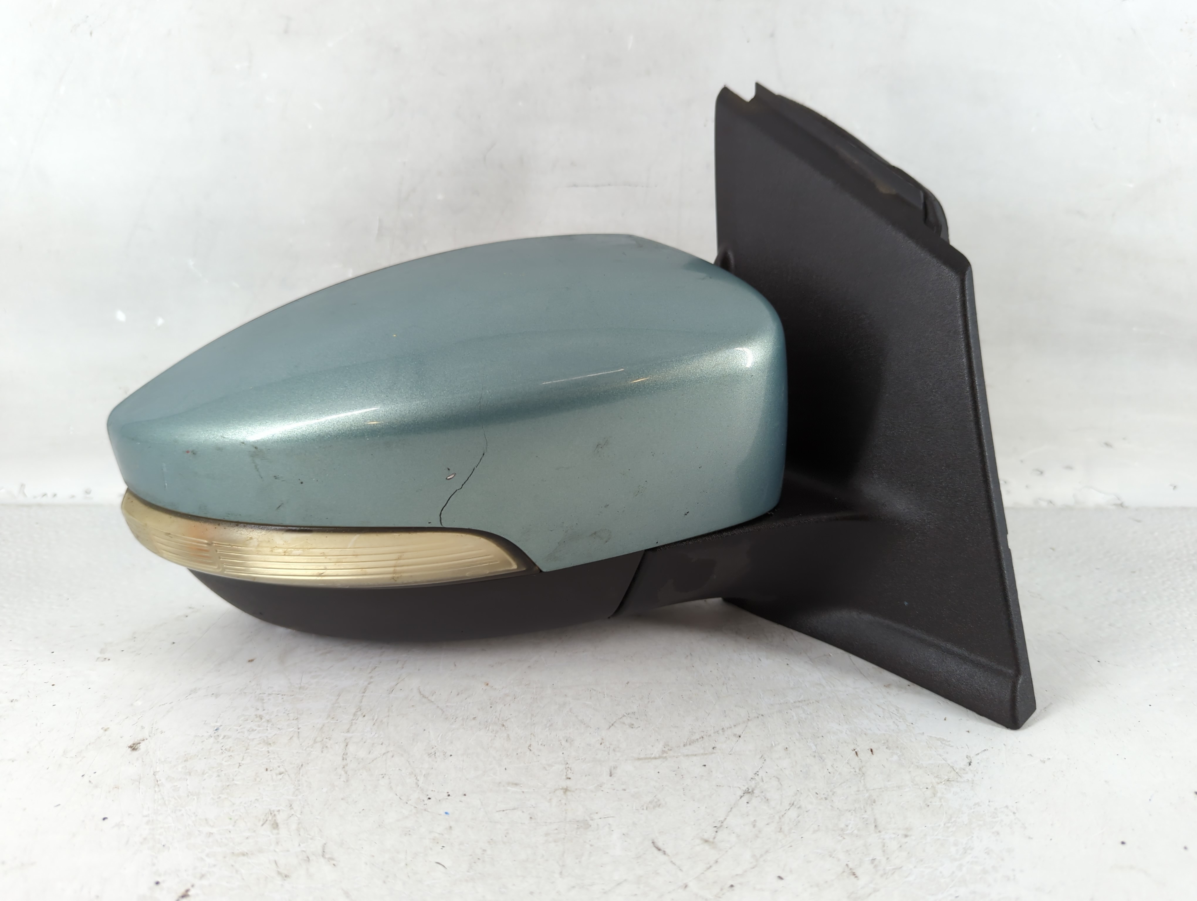 2013-2016 Ford Escape Passenger Right Side View Power Door Mirror 804355 - Oemusedautoparts1.com