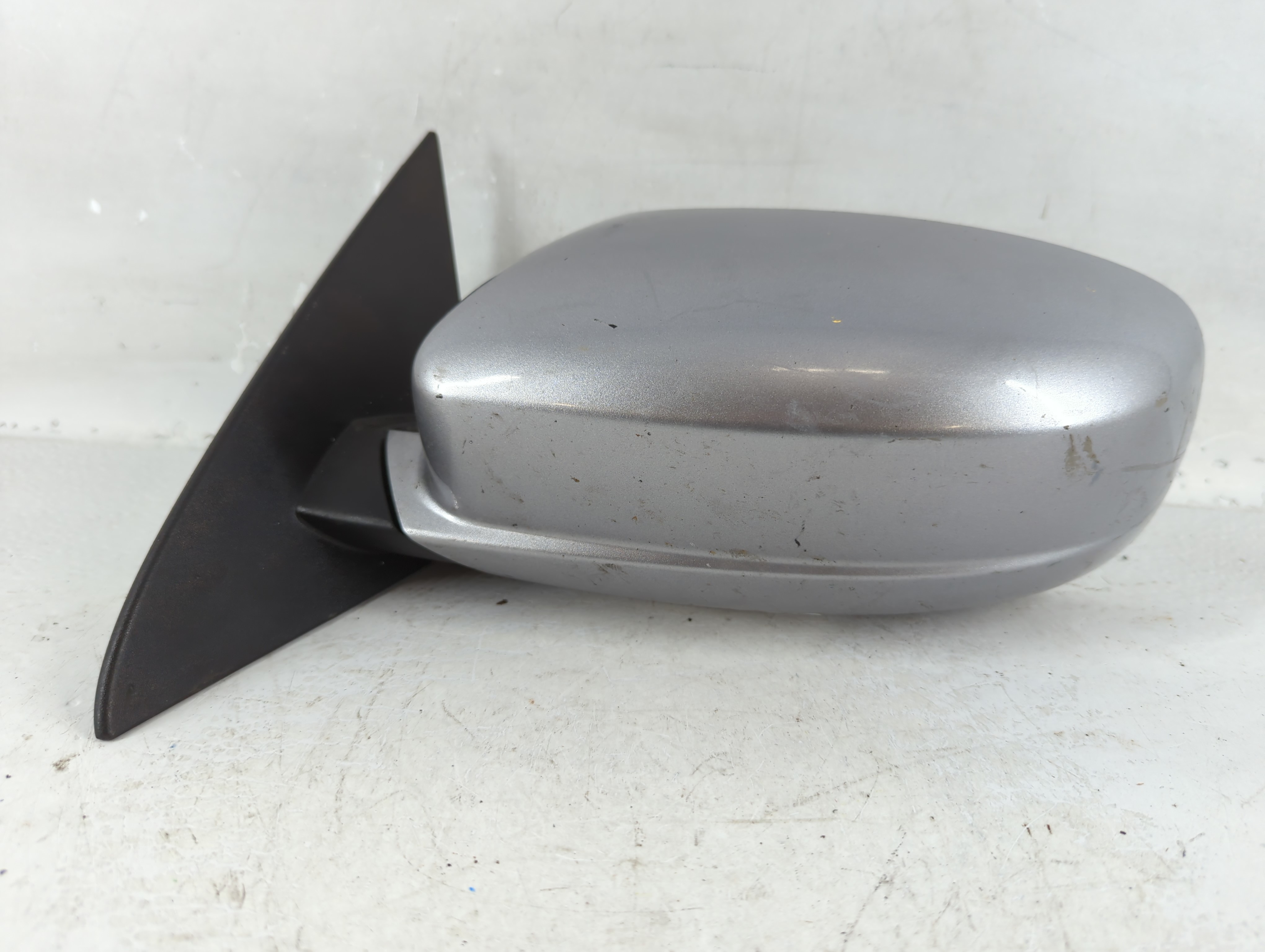 2013 Chrysler 200 Driver Left Side View Power Door Mirror Silver 804358 - Oemusedautoparts1.com