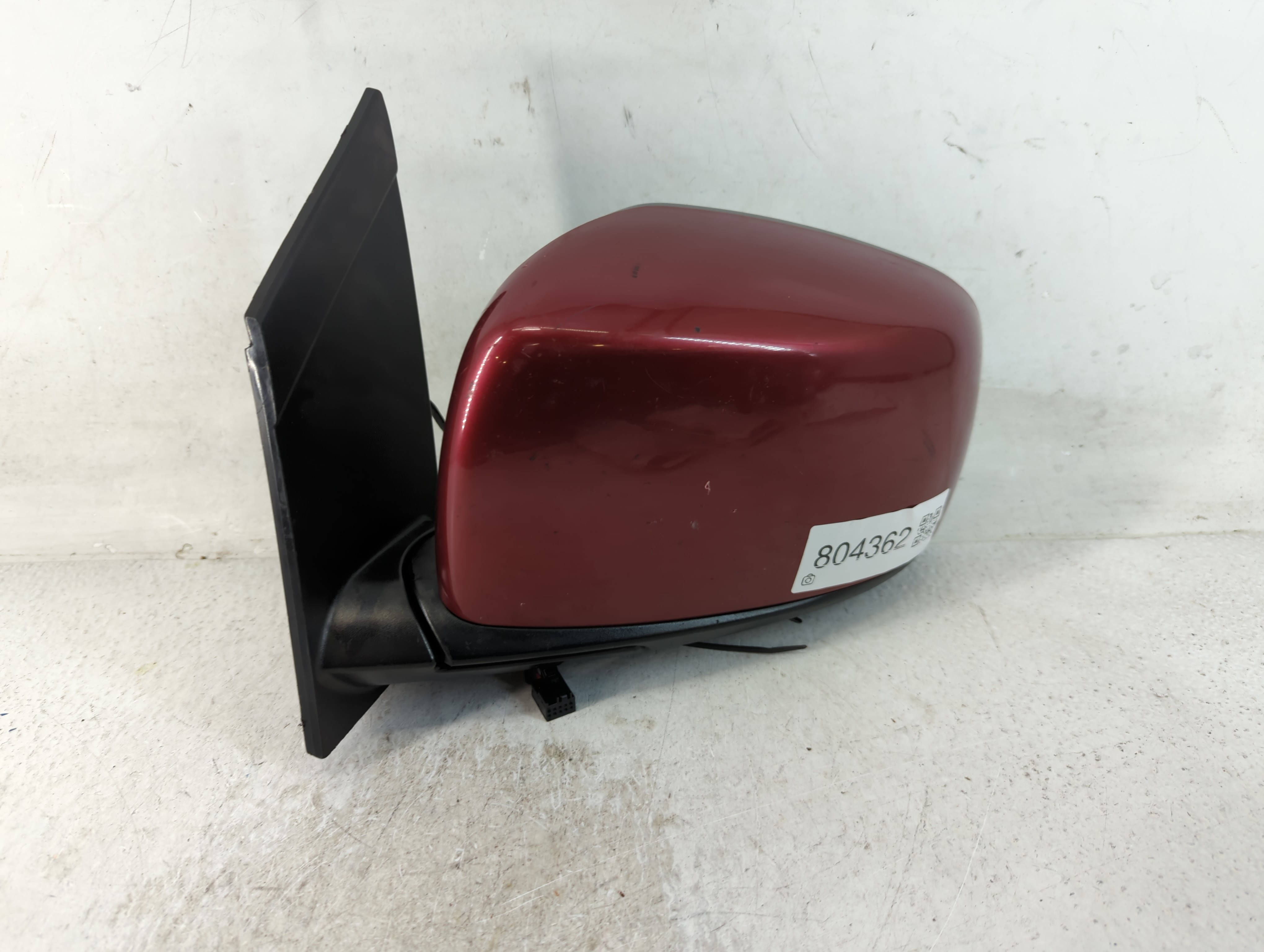 2009-2014 Volkswagen Routan Driver Left Side View Power Door Mirror Red 804362 - Oemusedautoparts1.com