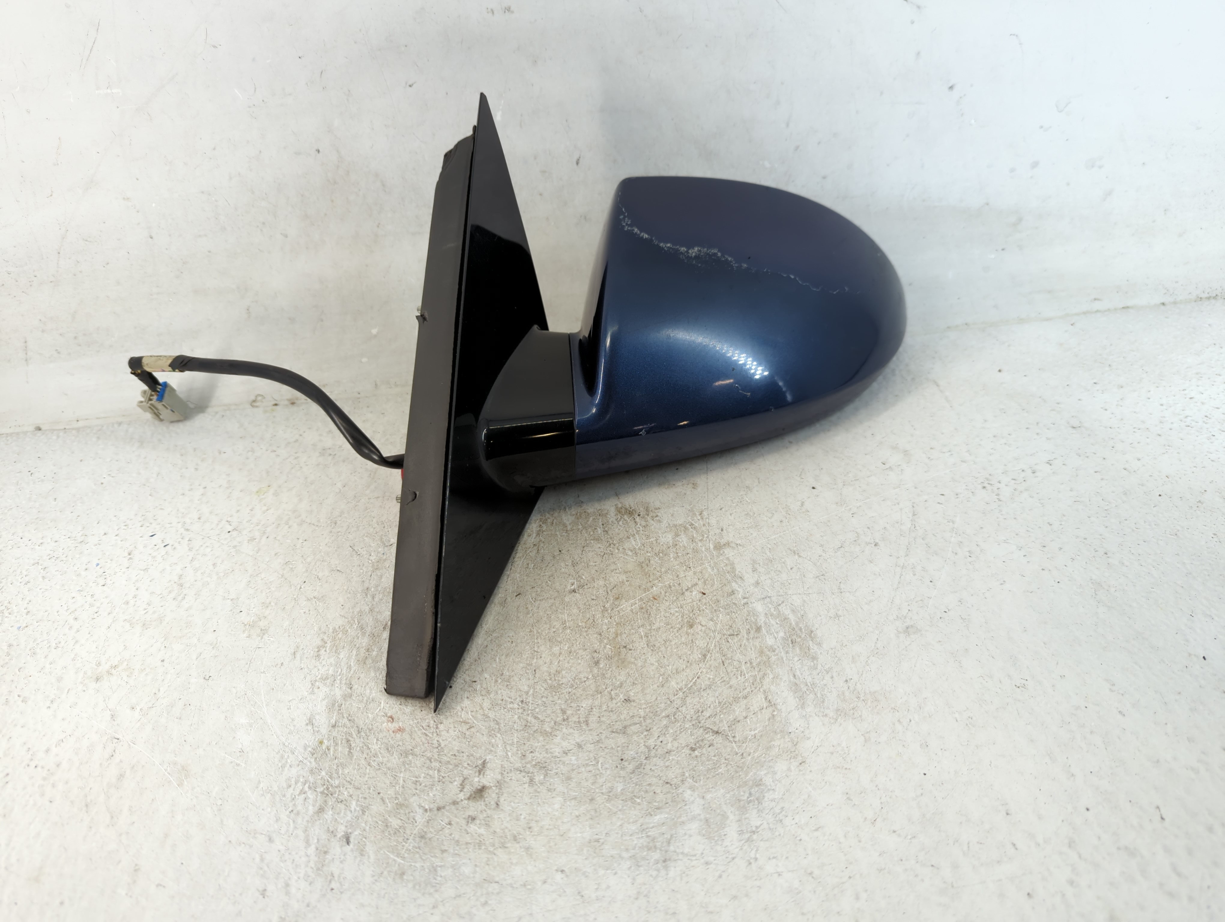 2006-2016 Chevrolet Impala Driver Left Side View Power Door Mirror Blue 804380 - Oemusedautoparts1.com