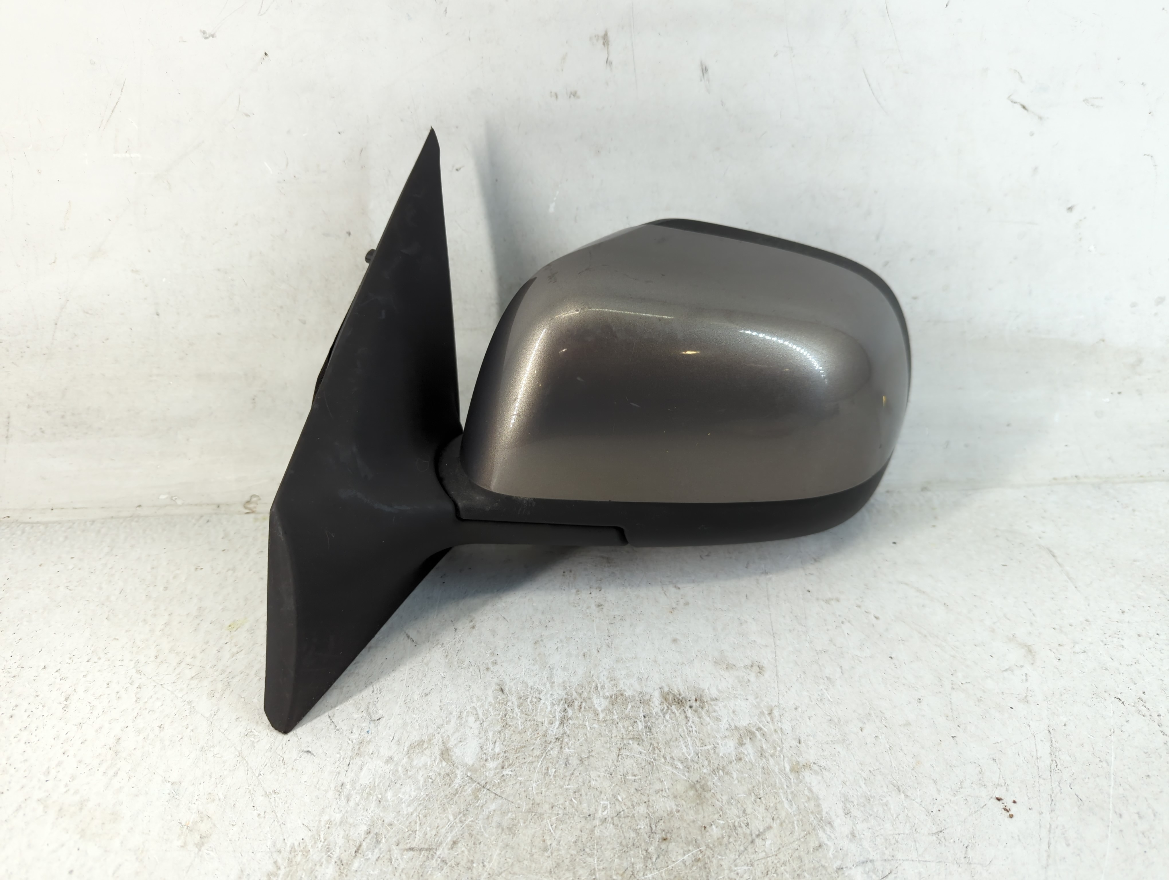 2012-2014 Nissan Versa Driver Left Side View Power Door Mirror 804392 - Oemusedautoparts1.com