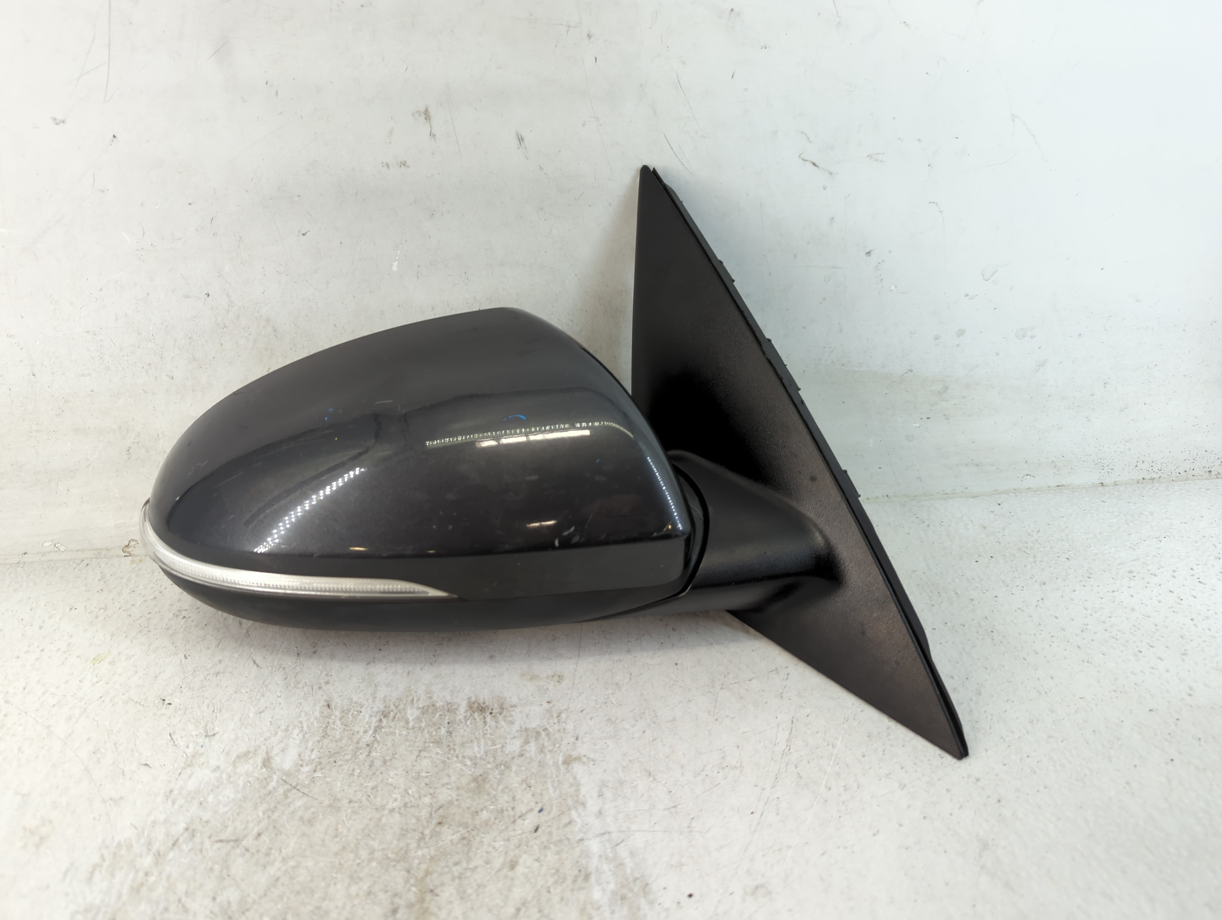 2016-2020 Kia Optima Passenger Right Side View Power Door Mirror Black 804410 - Oemusedautoparts1.com