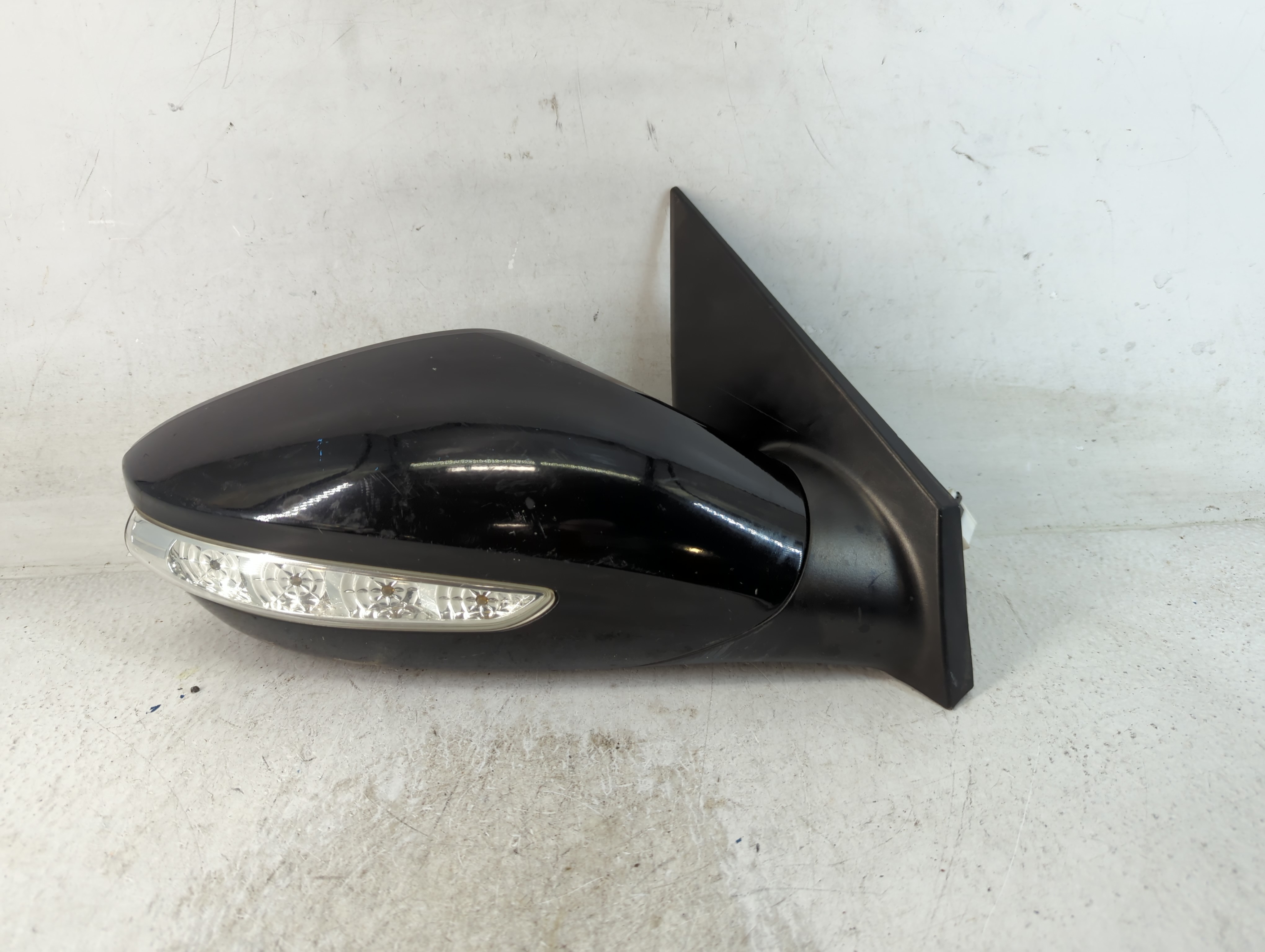 Picture of 2011-2014 Hyundai Sonata Passenger Right Side View Power Door Mirror 804430