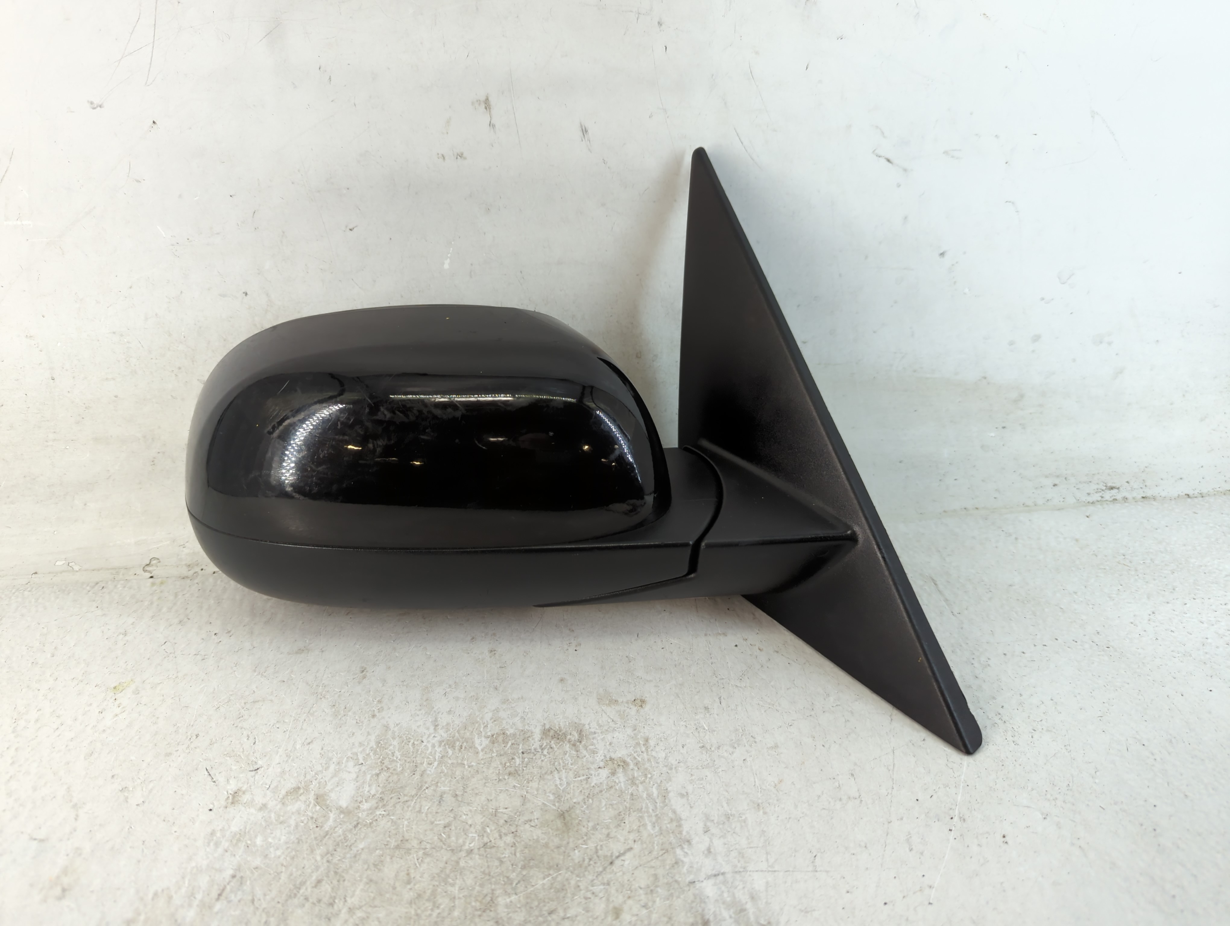 2014-2019 Kia Soul Passenger Right Side View Power Door Mirror Black 804476 - Oemusedautoparts1.com