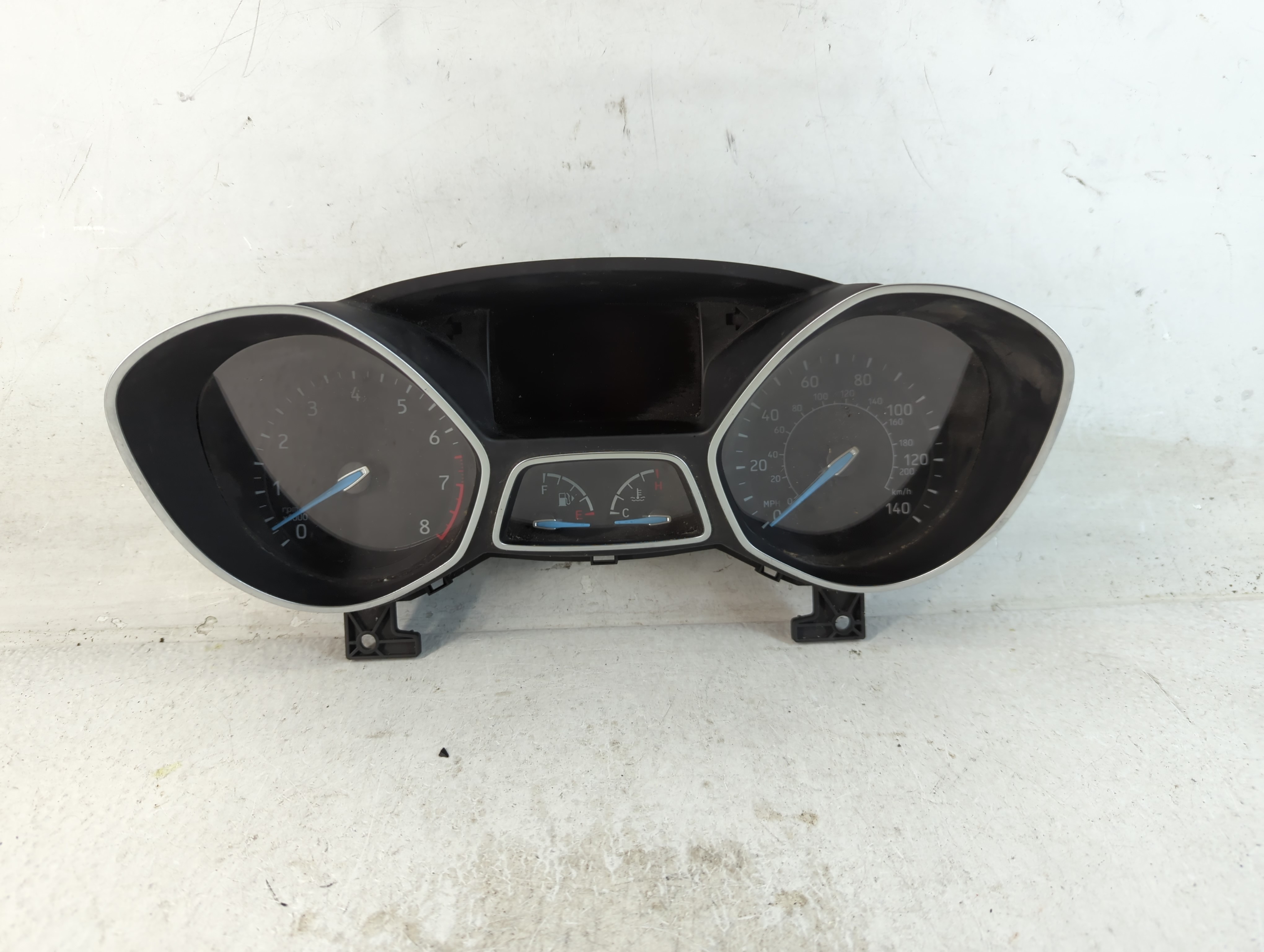 2016-2018 Ford Focus Speedometer Instrument Cluster Gauges F1et-10849-cth 804560 - Oemusedautoparts1.com