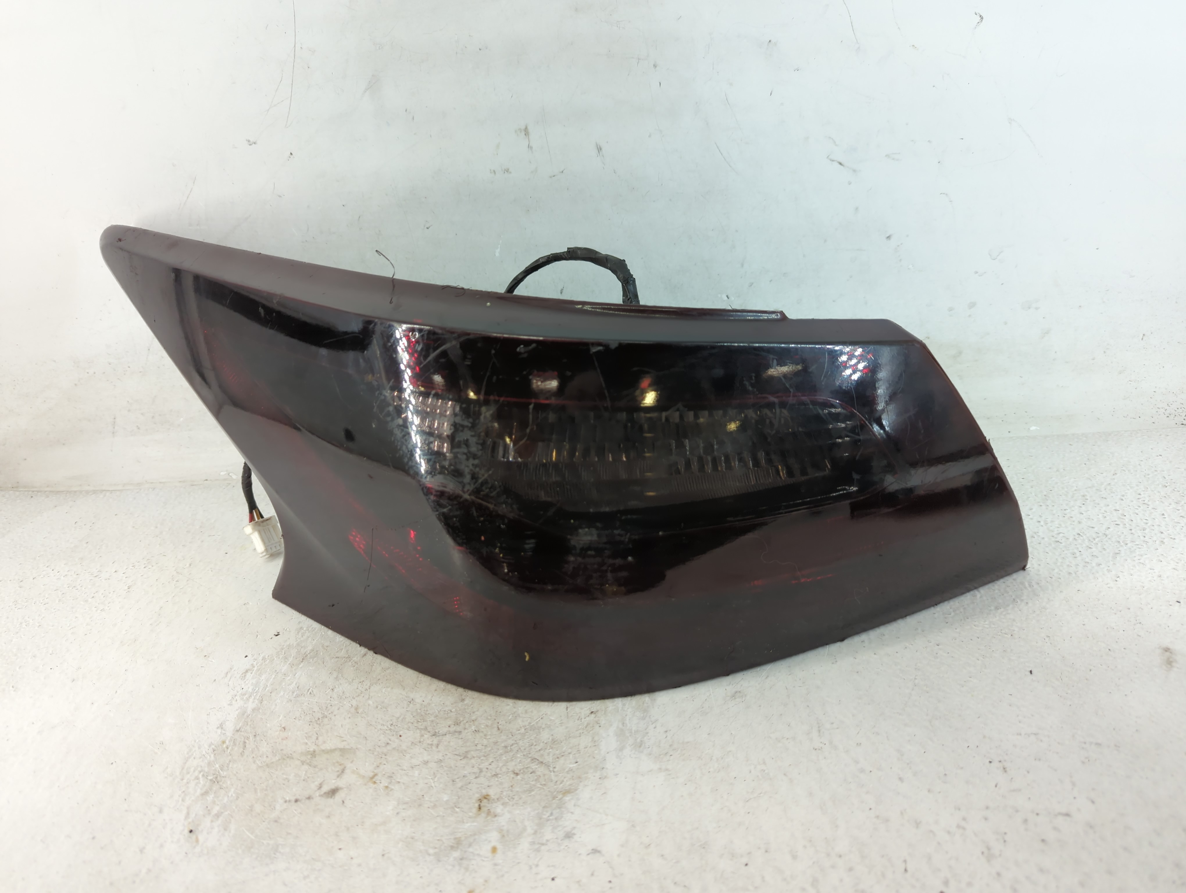 2017-2018 Nissan Altima Driver Left Side Tail Light Taillight Oem 804583 - Oemusedautoparts1.com