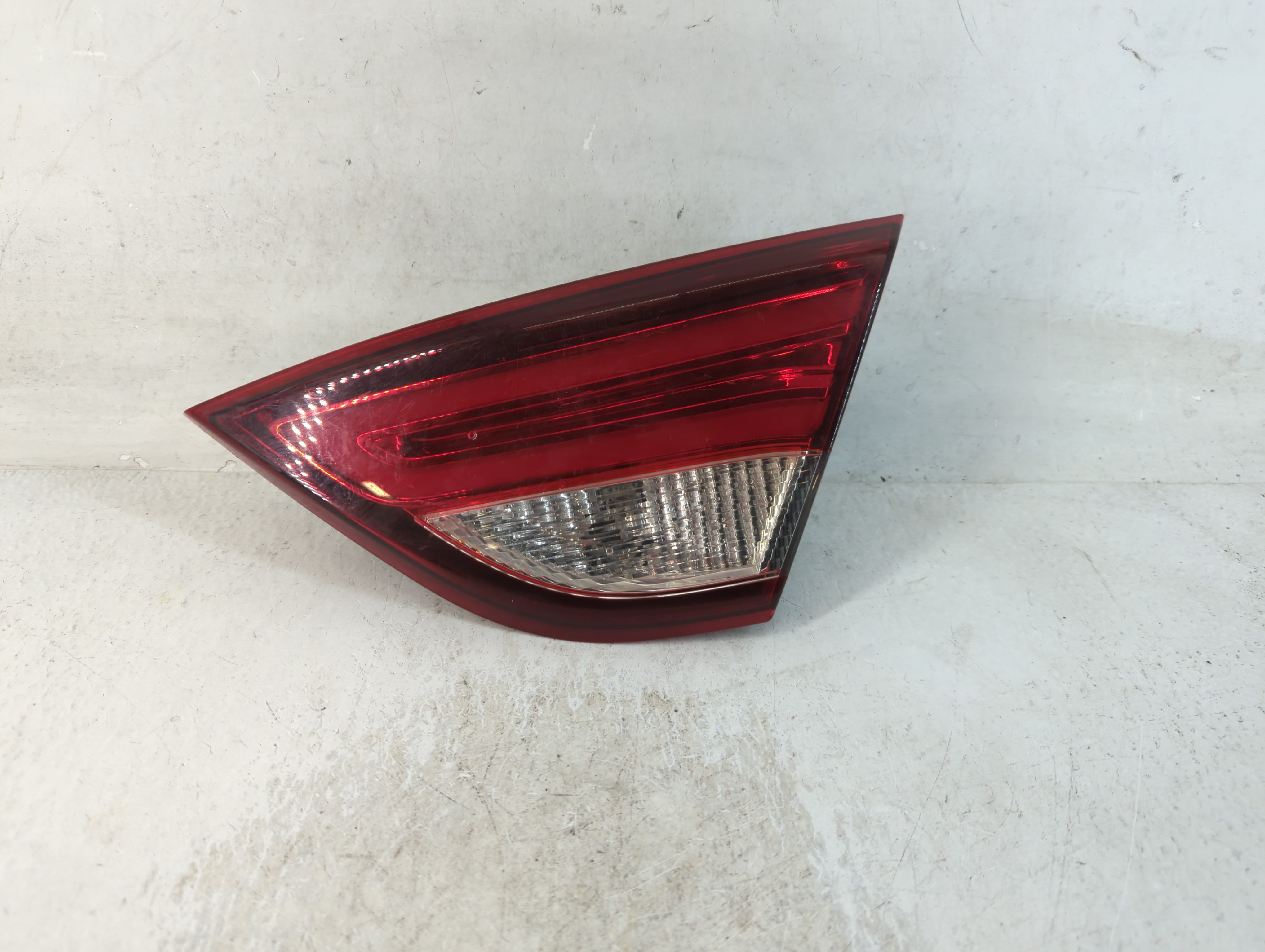 2015-2017 Chrysler 200 Passenger Right Side Tail Light Taillight Oem 804614 - Oemusedautoparts1.com