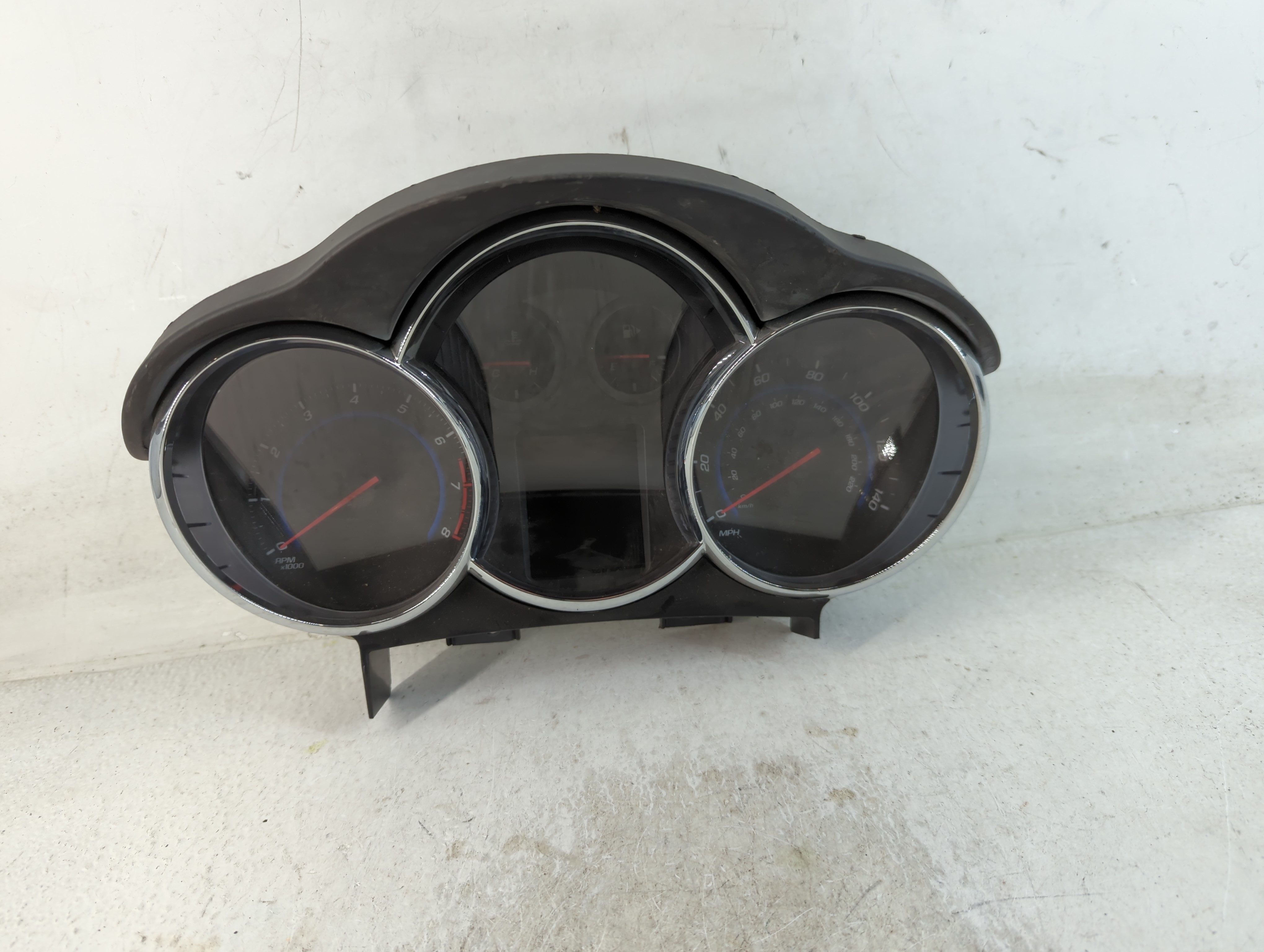 2015-2016 Chevrolet Cruze Speedometer Instrument Cluster Gauges 42362673 804627 - Oemusedautoparts1.com