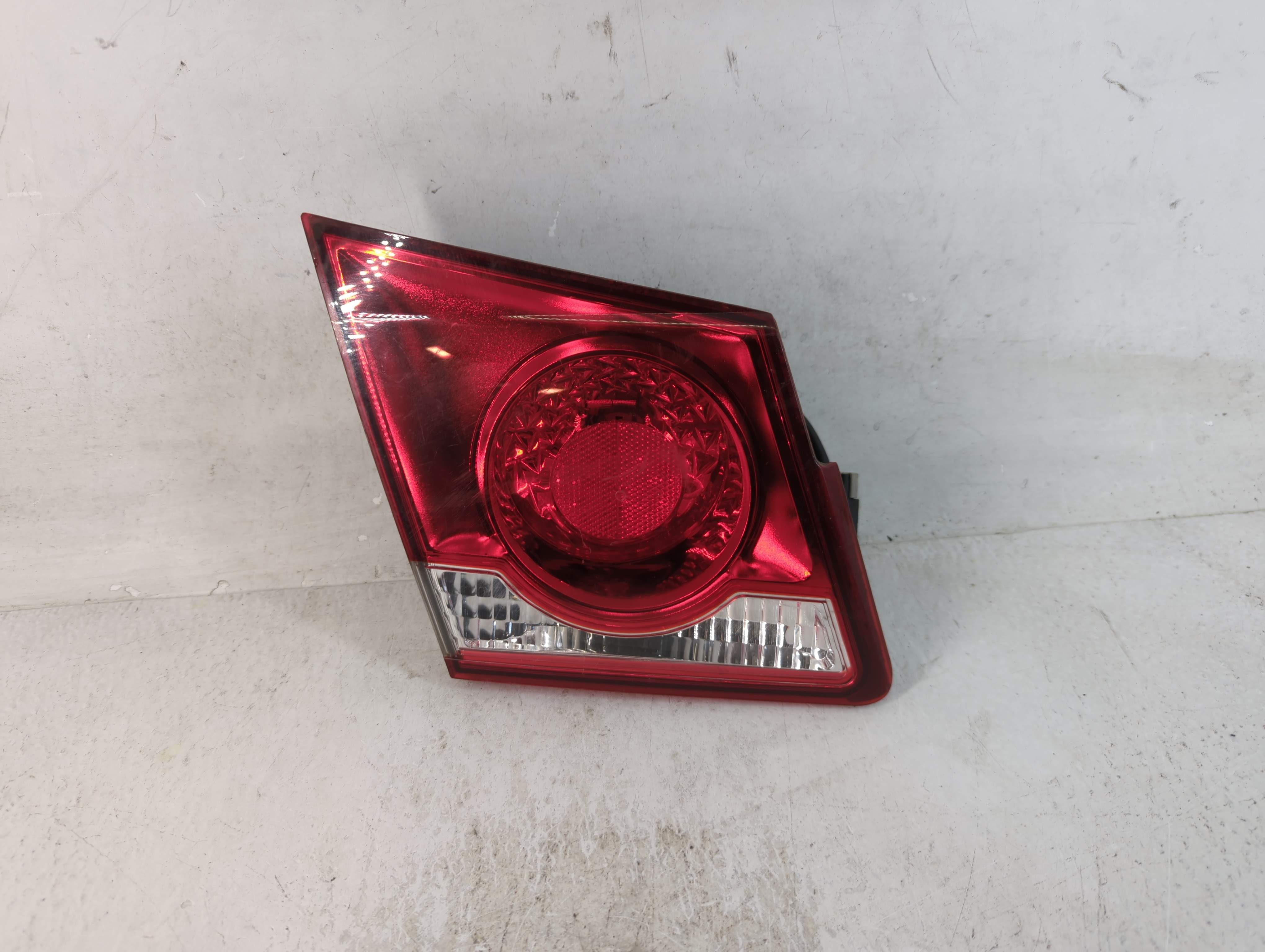 2011-2016 Chevrolet Cruze Driver Left Side Tail Light Taillight Oem 804630 - Oemusedautoparts1.com
