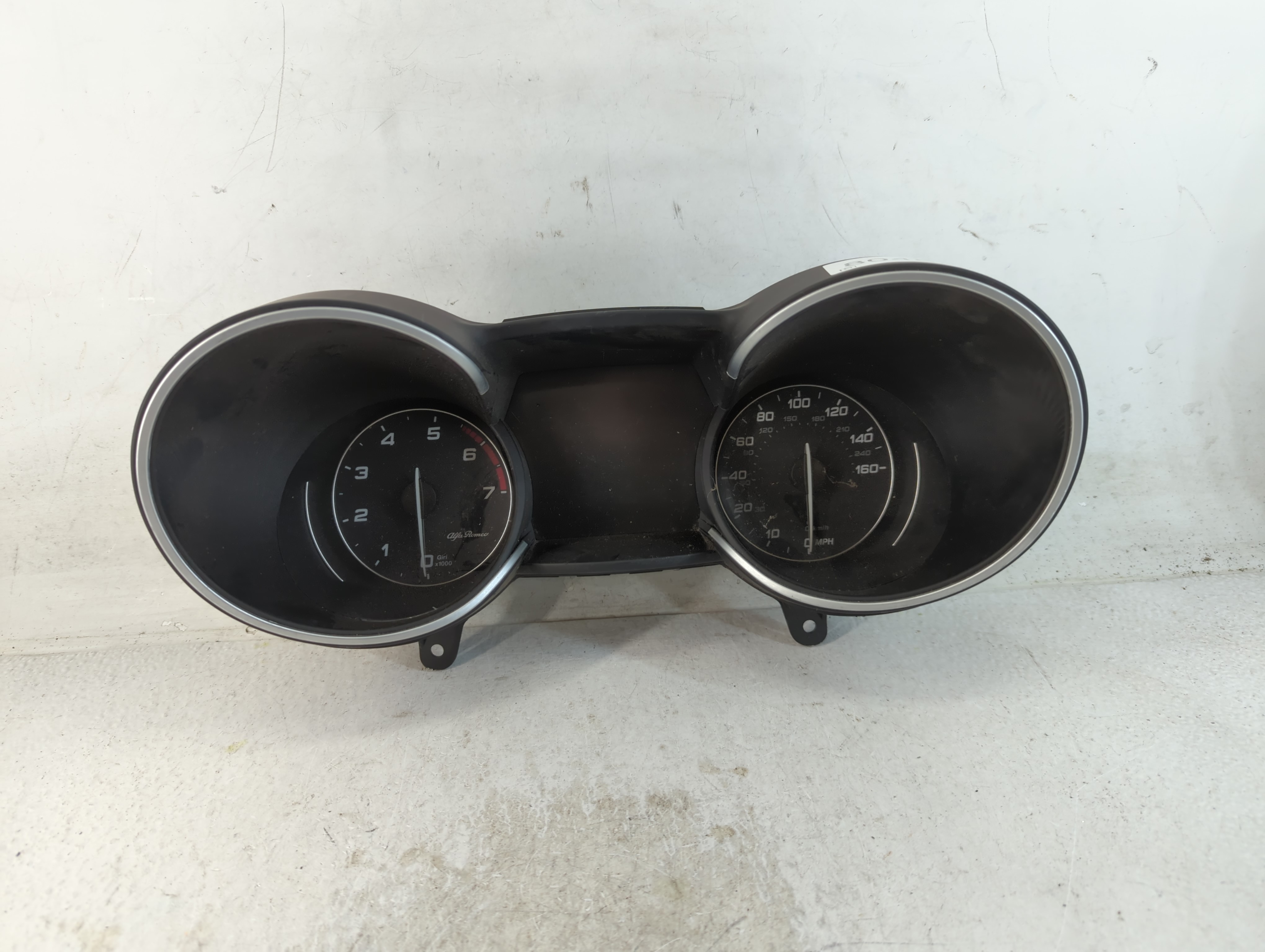 2018 Alfa Romeo Stelvio Speedometer Instrument Cluster Gauges A2c16248900 804687 - Oemusedautoparts1.com