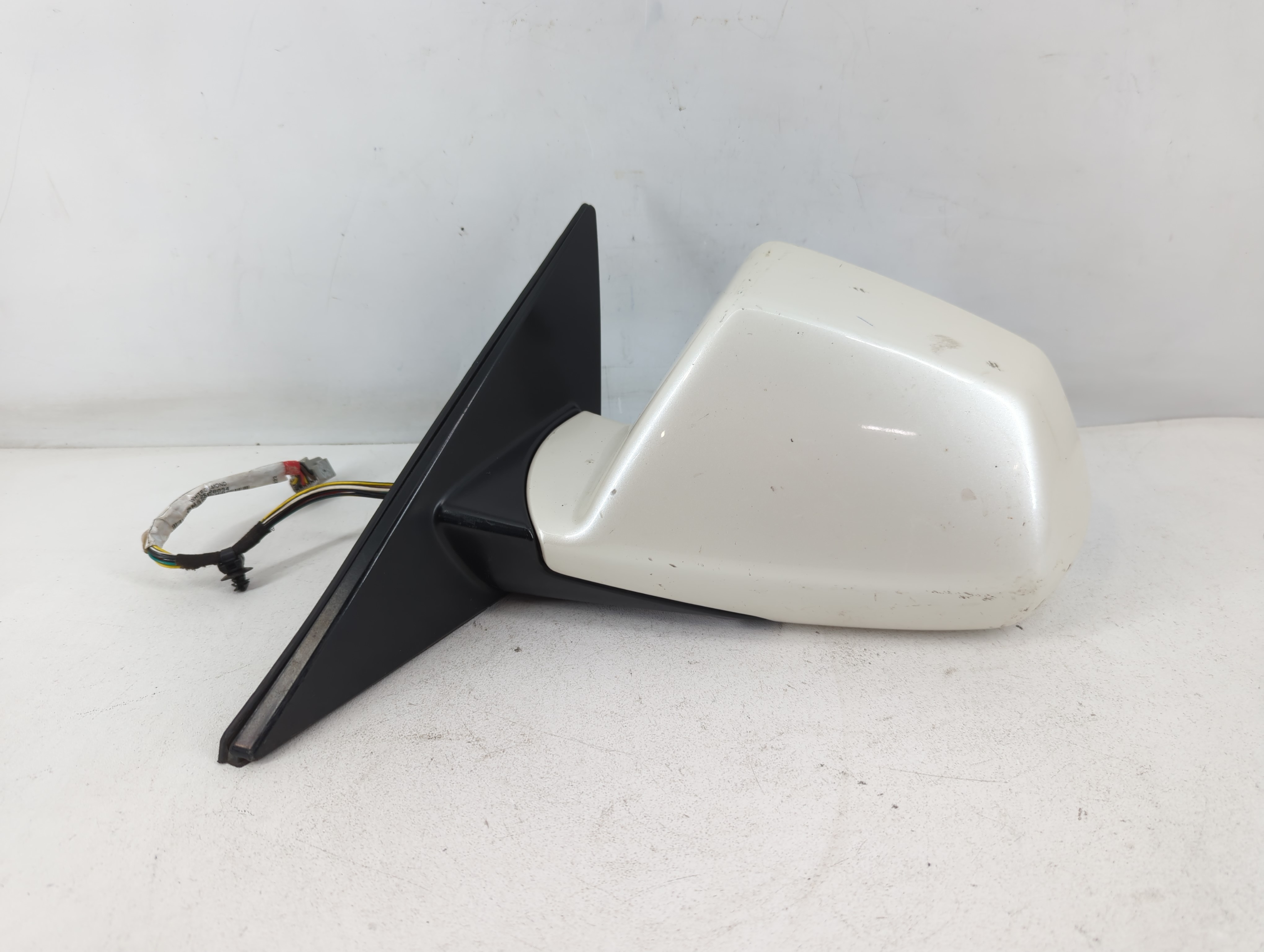 Picture of 2008-2014 Cadillac Cts Driver Left Side View Power Door Mirror White 804720