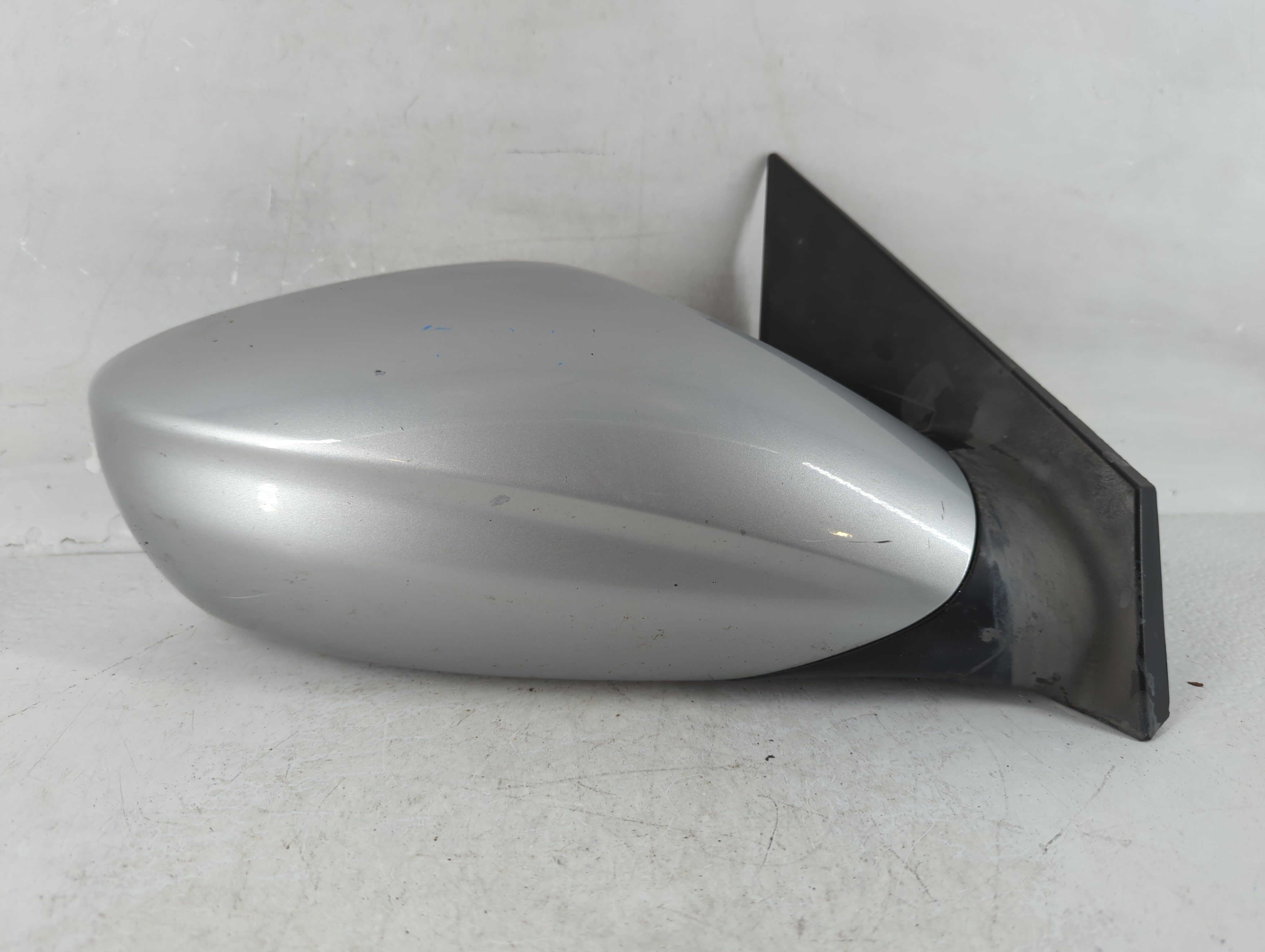 2011-2014 Hyundai Sonata Passenger Right Side View Power Door Mirror 804735 - Oemusedautoparts1.com