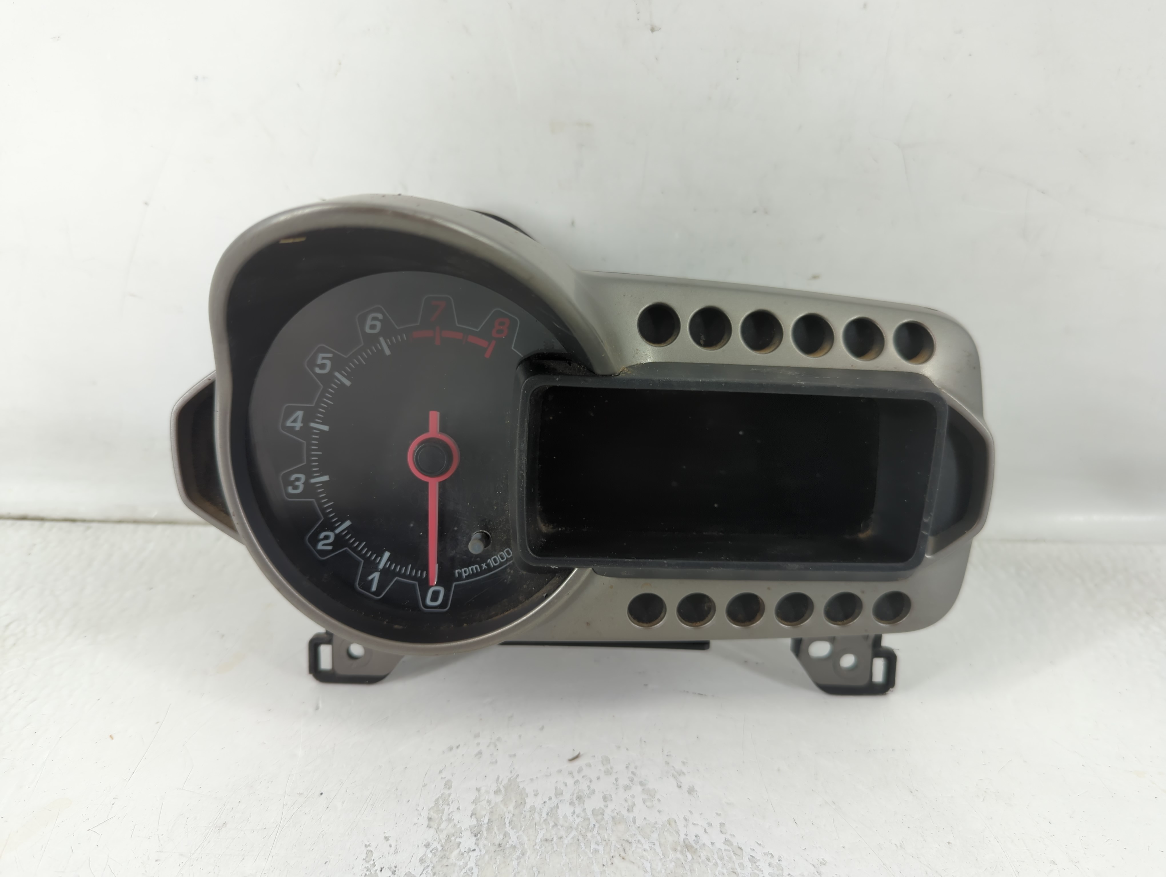 2015-2016 Chevrolet Sonic Speedometer Instrument Cluster Gauges 94532554 804759 - Oemusedautoparts1.com