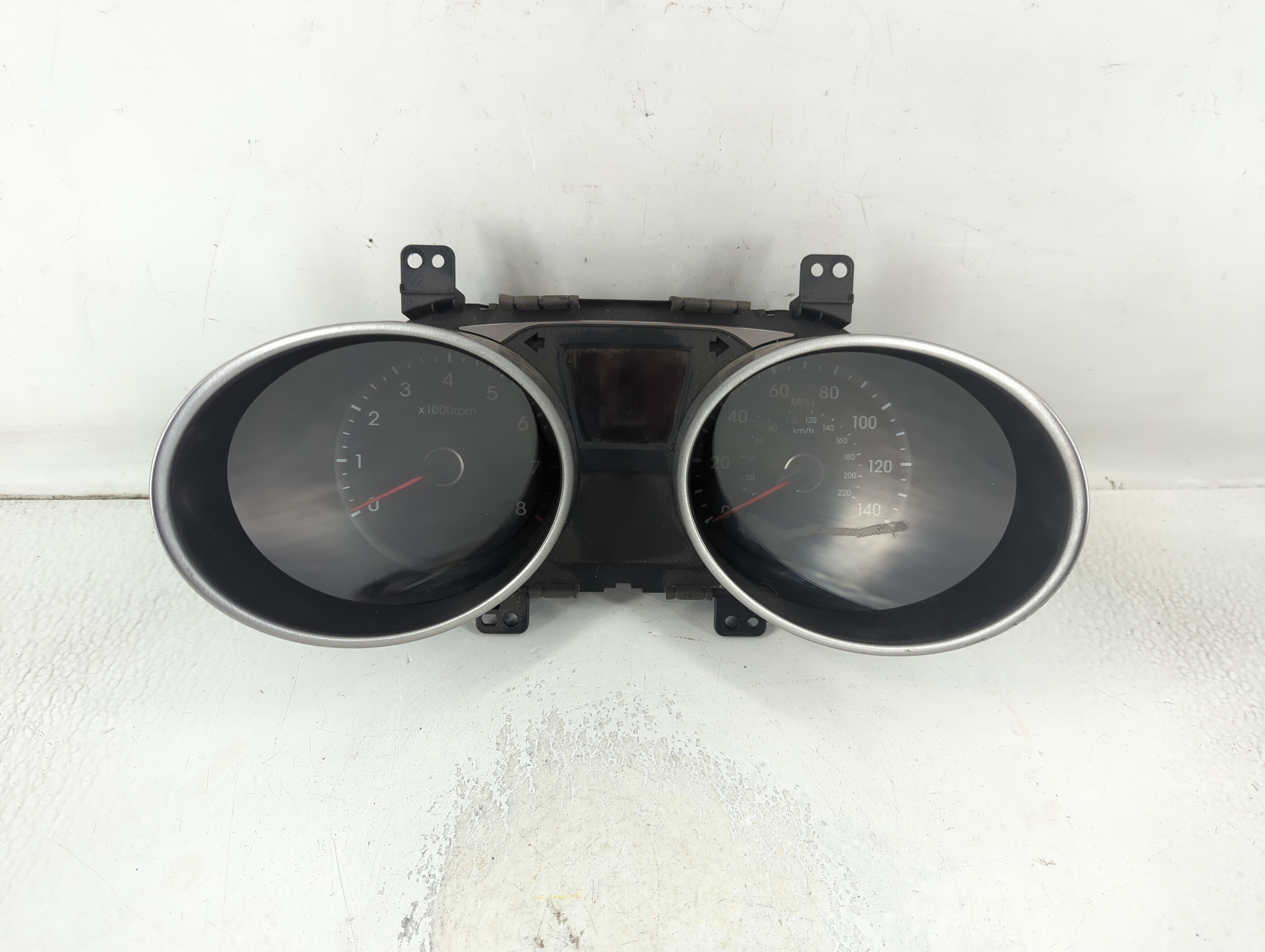 2014-2015 Hyundai Tucson Speedometer Instrument Cluster Gauges Seq 040 804760 - Oemusedautoparts1.com