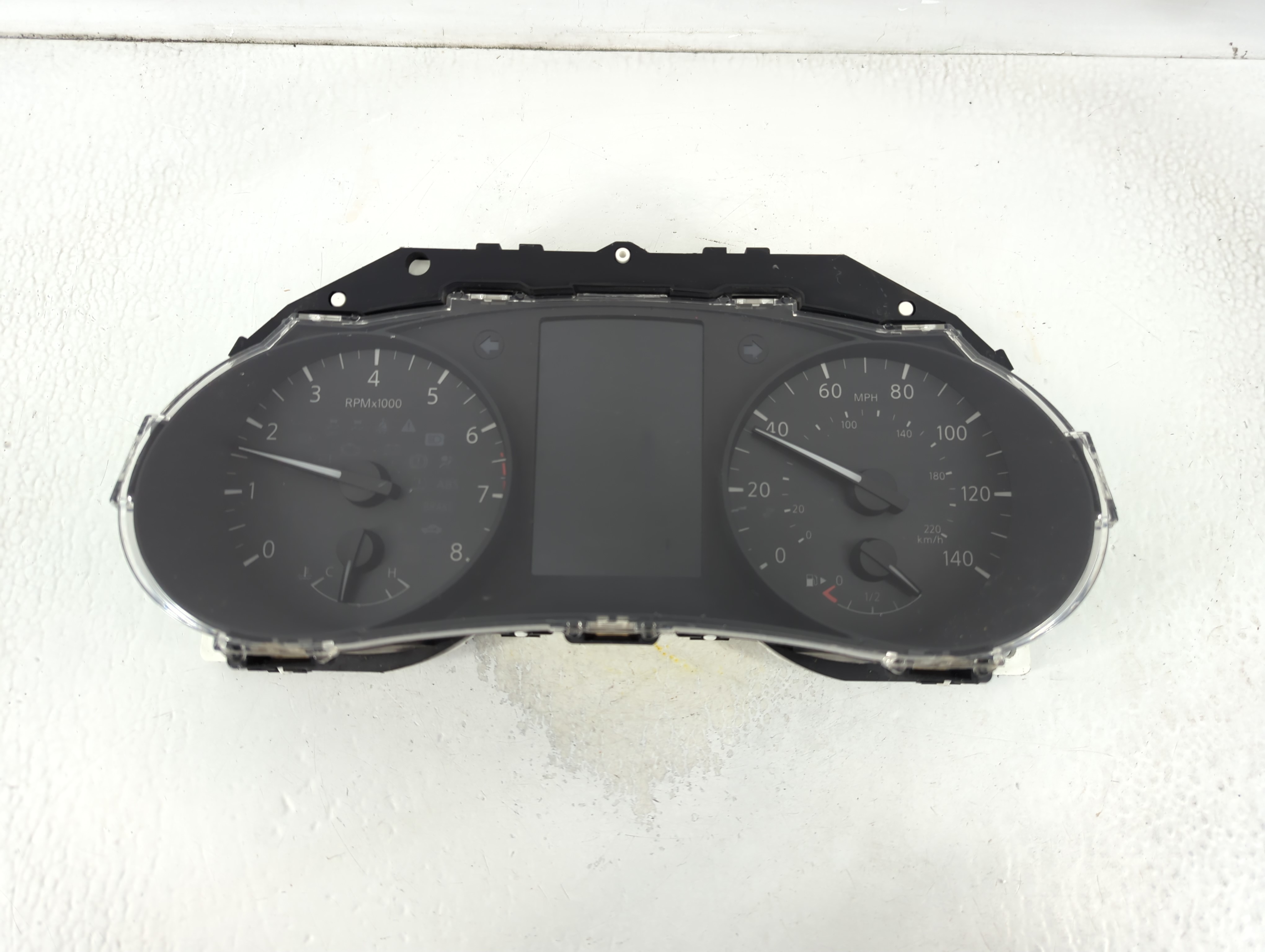 2019-2019 Nissan Rogue Sport Speedometer Instrument Cluster Gauges 804764 - Oemusedautoparts1.com