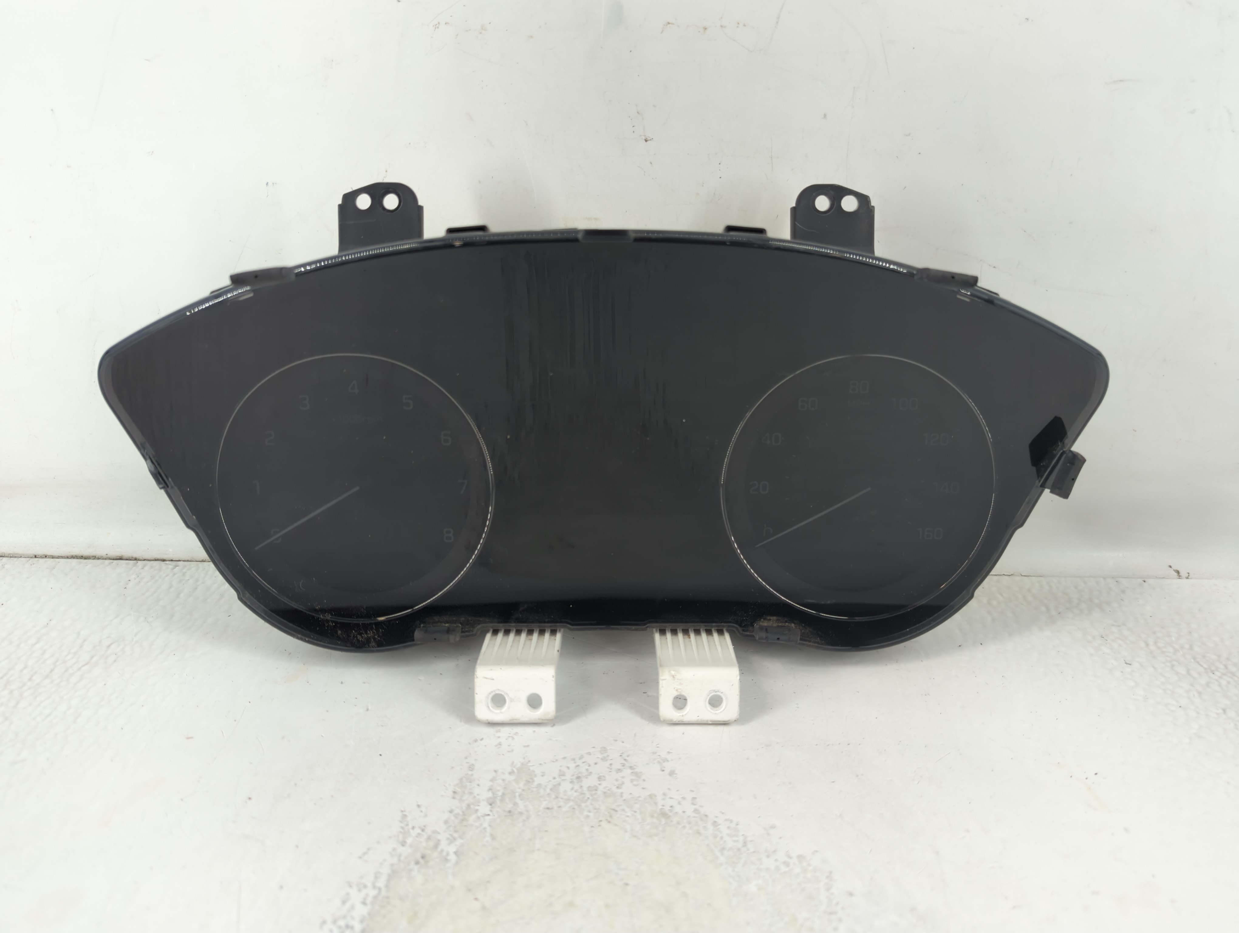 Picture of 2017-2017 Genesis G80 Speedometer Instrument Cluster Gauges 94001-b1220 804765