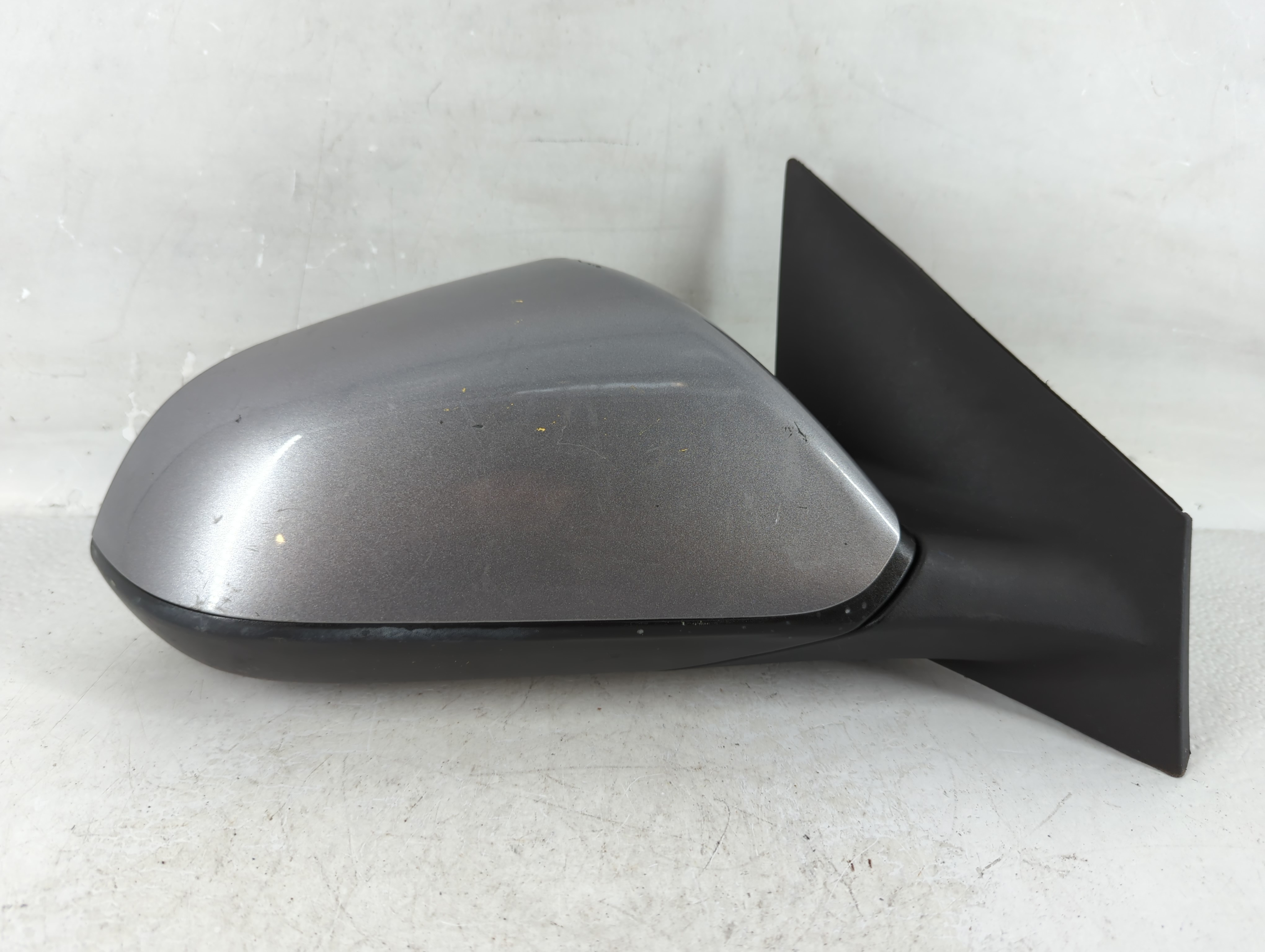 2015-2017 Hyundai Sonata Passenger Right Side View Power Door Mirror Grey 804783 - Oemusedautoparts1.com