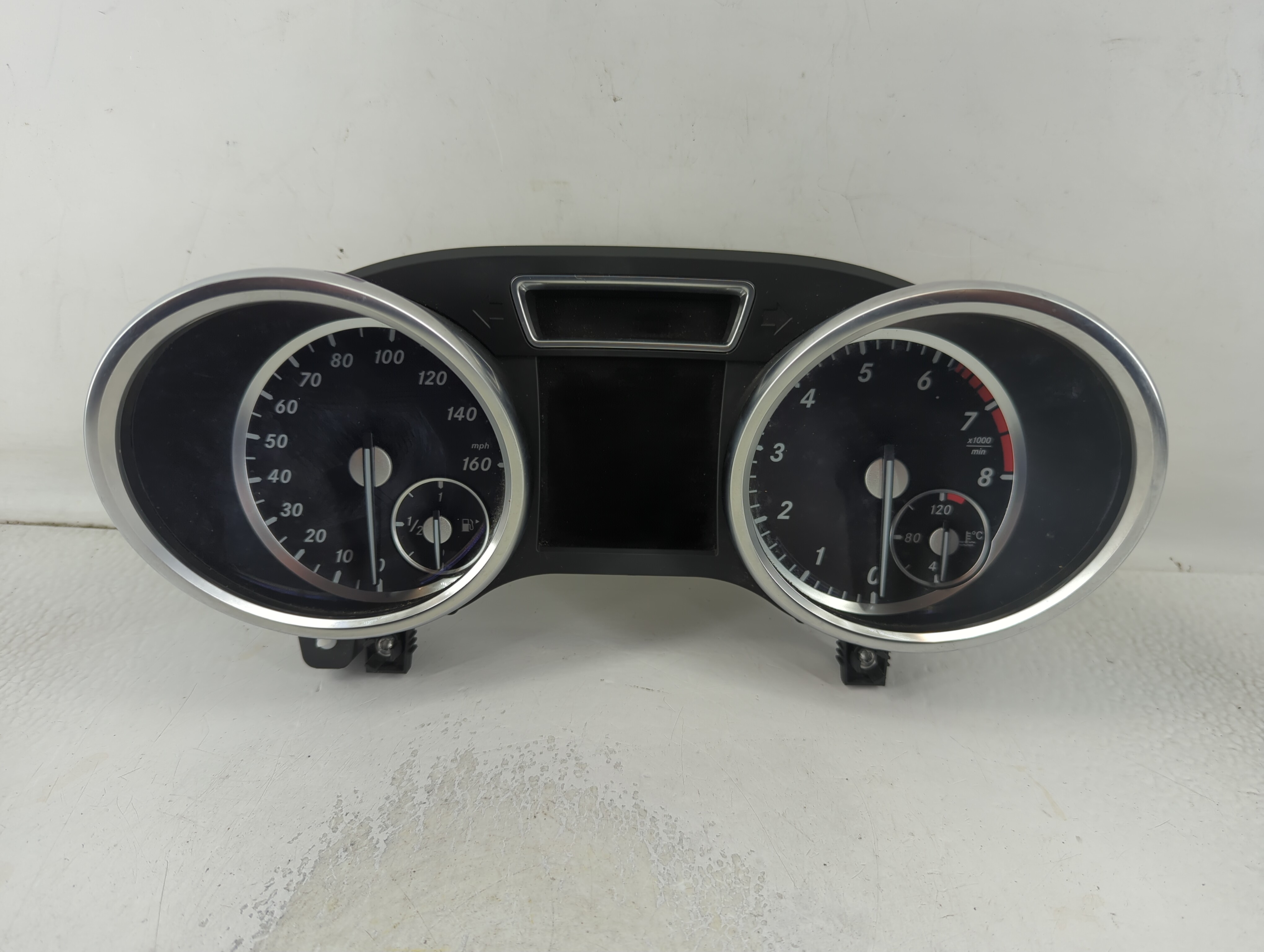 2013-2013 Mercedes-benz Gl450 Speedometer Instrument Cluster Gauges 804798 - Oemusedautoparts1.com