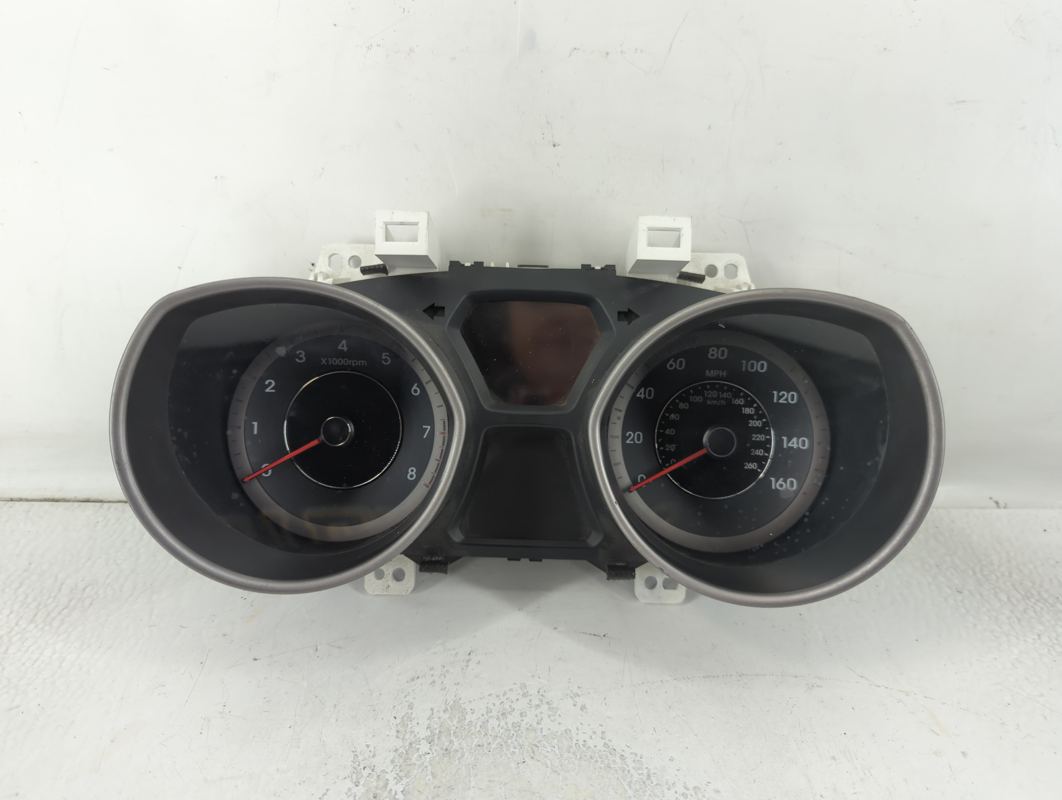2013-2013 Hyundai Elantra Speedometer Instrument Cluster Gauges 804819 - Oemusedautoparts1.com