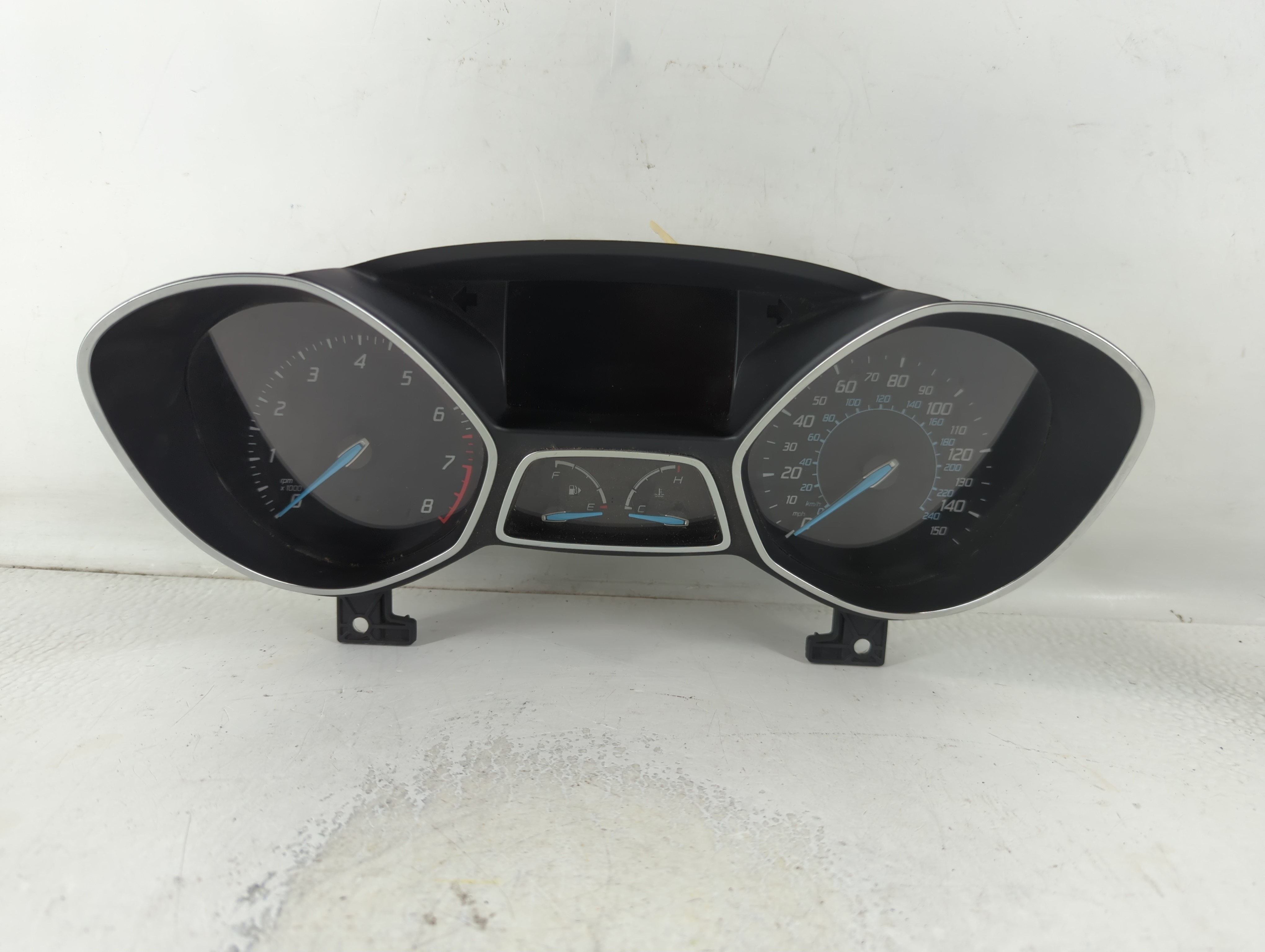 2013-2013 Ford Escape Speedometer Instrument Cluster Gauges 804821 - Oemusedautoparts1.com