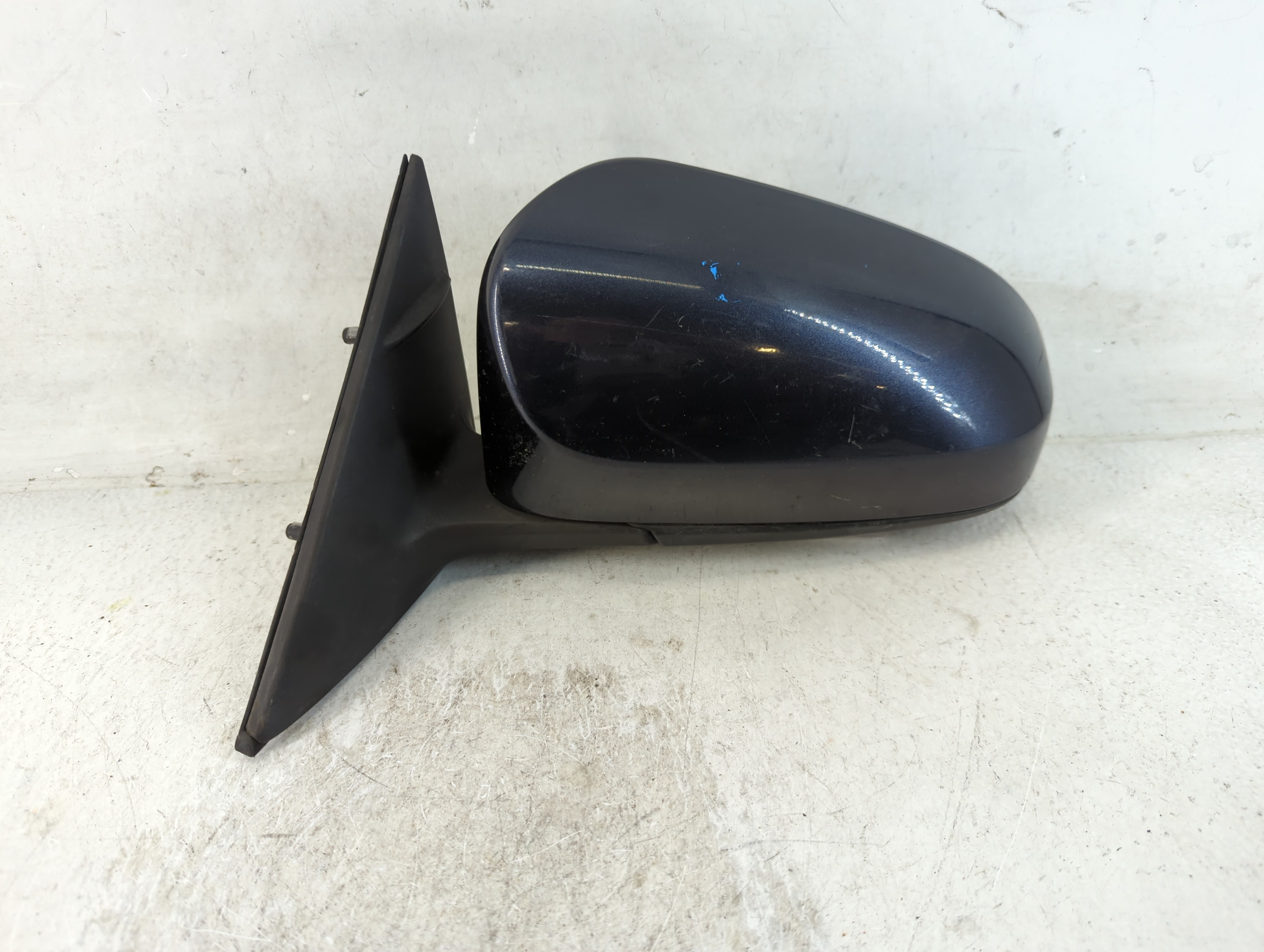 2012-2014 Toyota Camry Driver Left Side View Power Door Mirror Black 804841 - Oemusedautoparts1.com