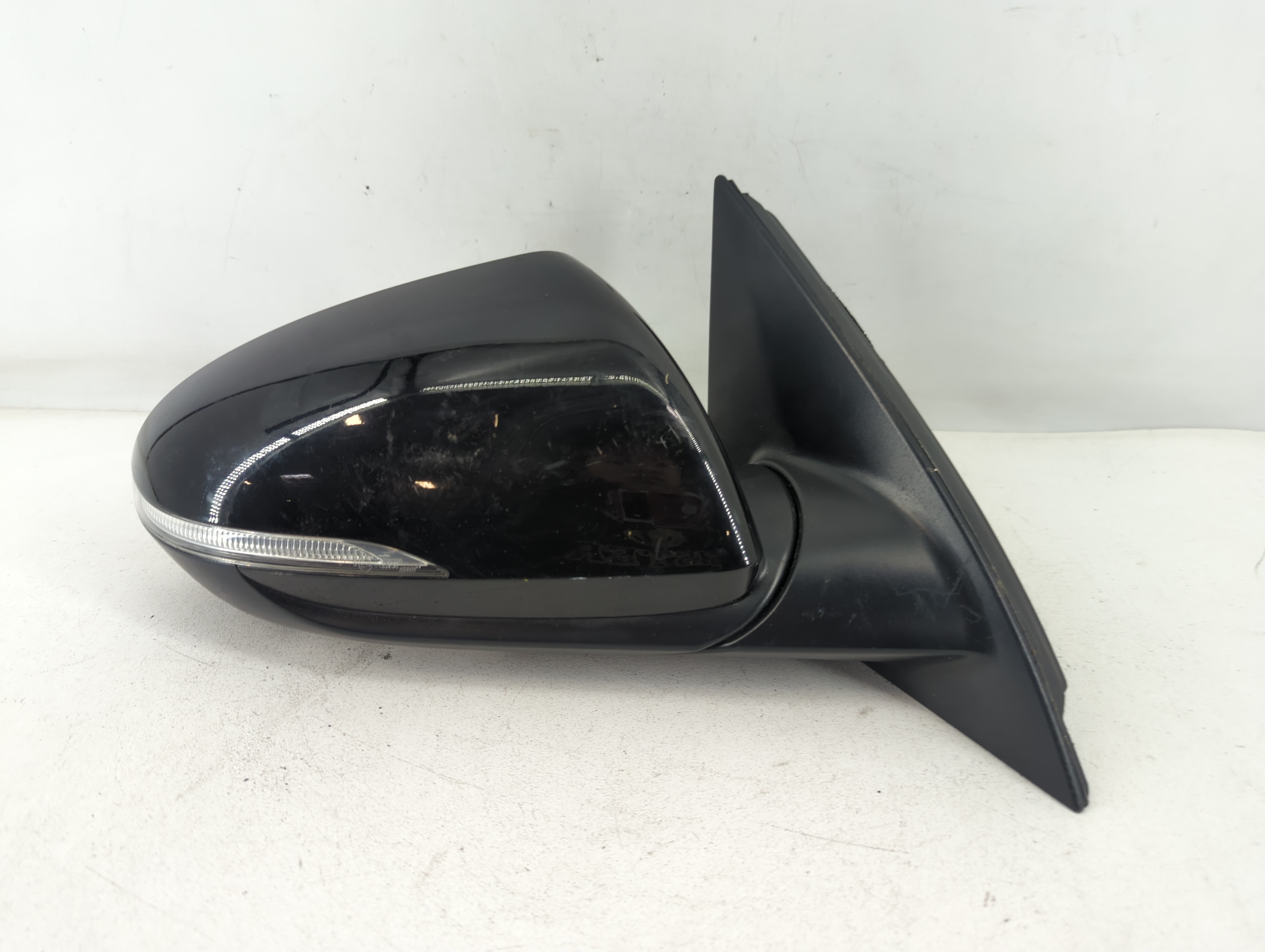 Hyundai Elantra Passenger Right Side View Power Door Mirror Black 804904 - Oemusedautoparts1.com