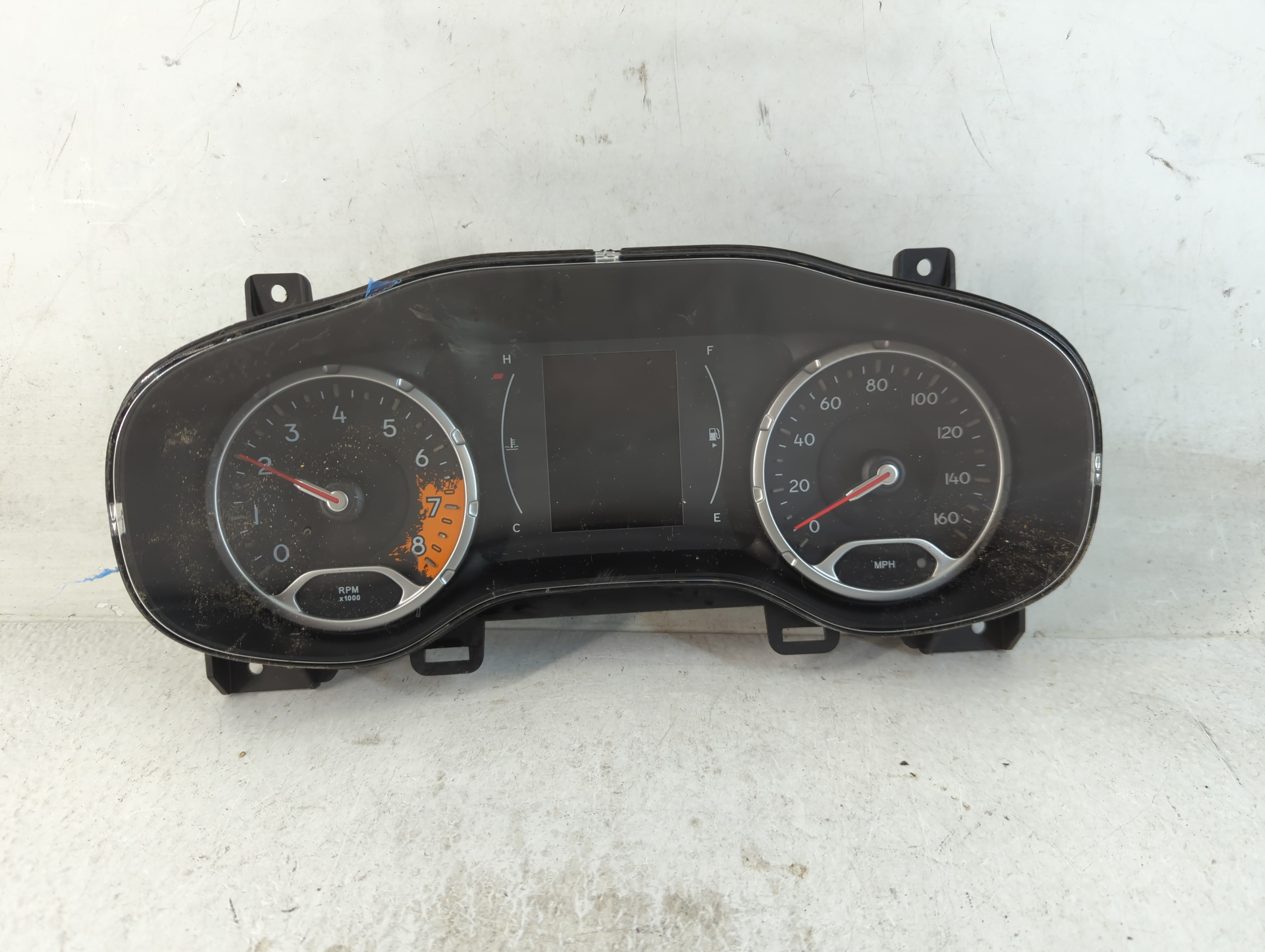Picture of 2018-2018 Jeep Renegade Speedometer Instrument Cluster Gauges 735686237 804915