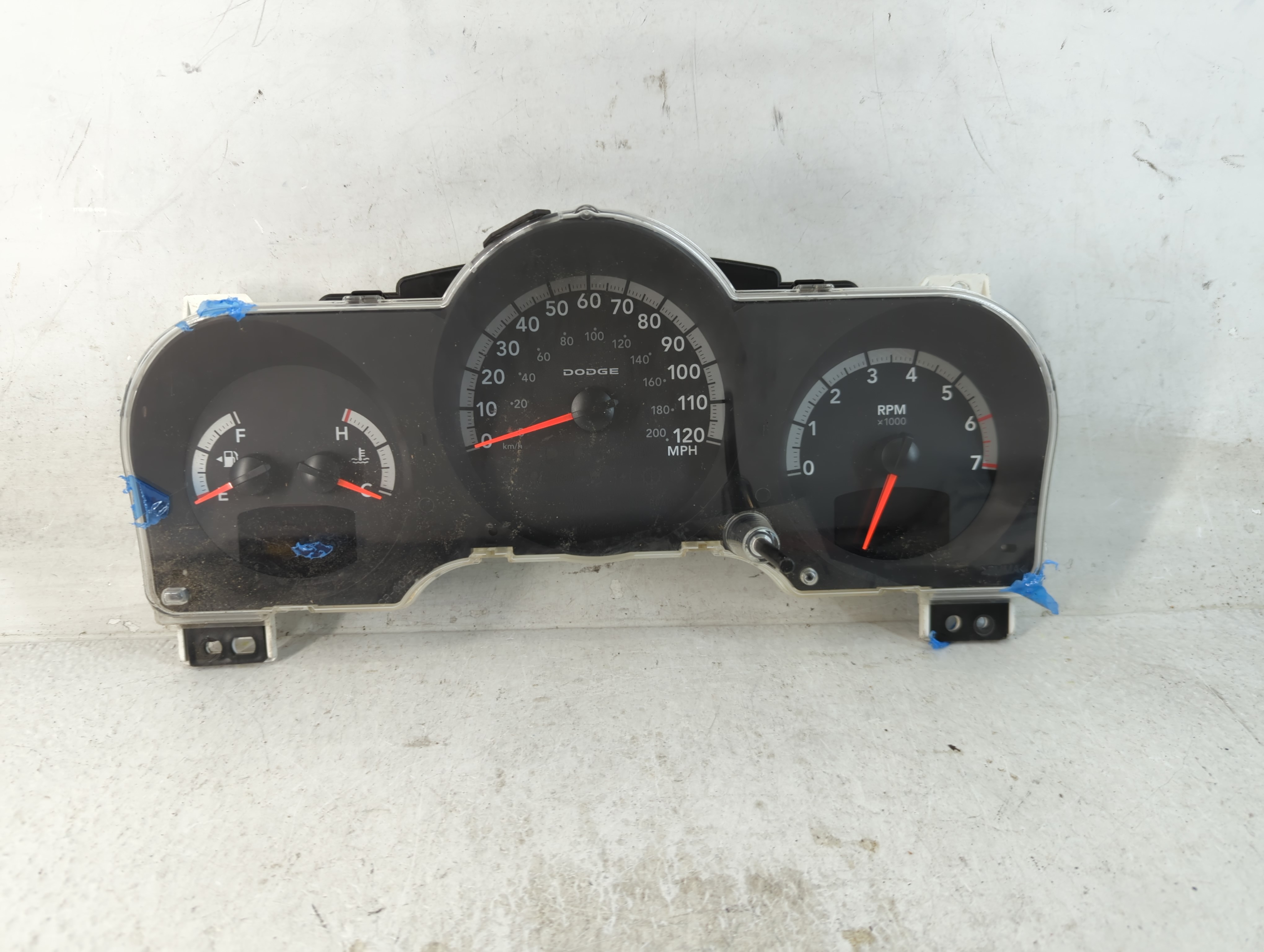 2007-2007 Dodge Nitro Speedometer Instrument Cluster Gauges 804922 - Oemusedautoparts1.com