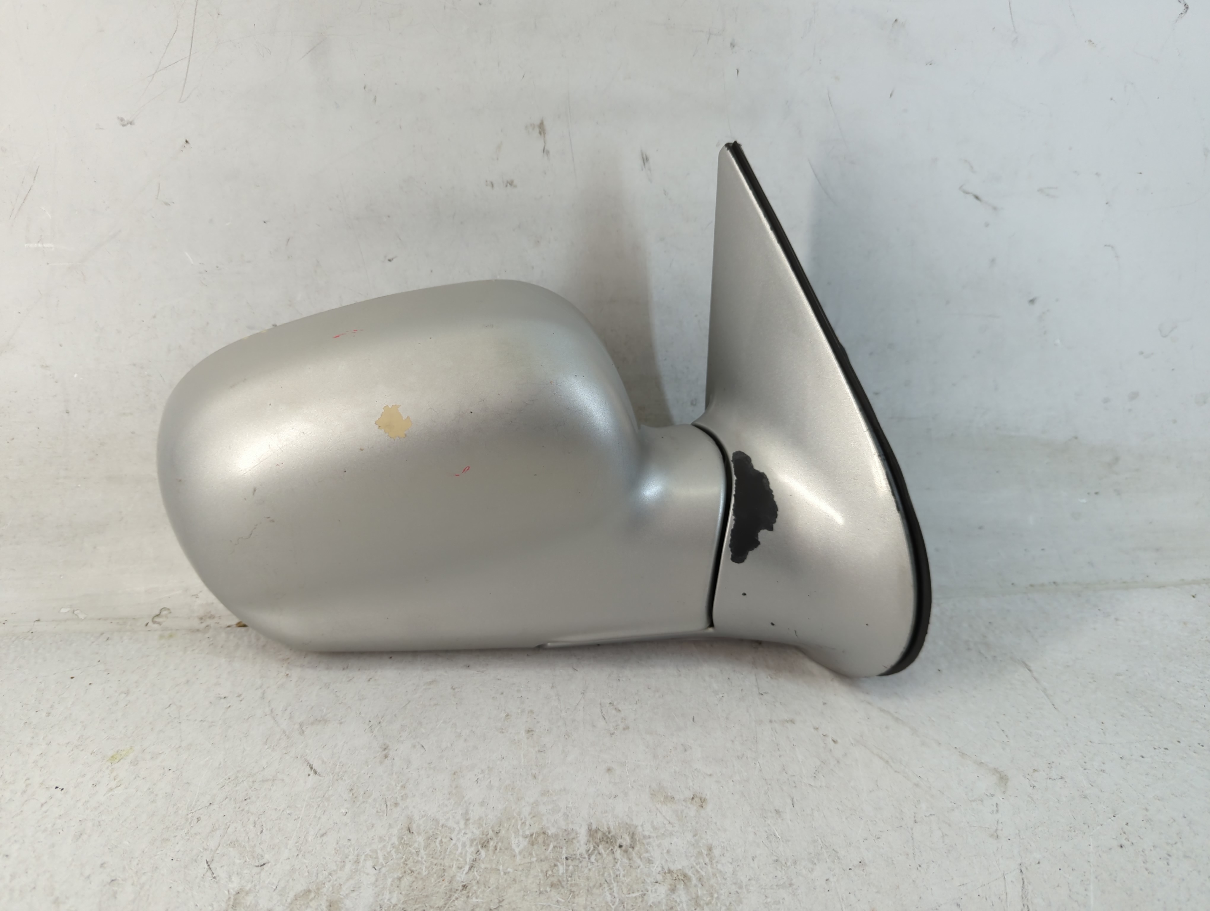 2001-2004 Hyundai Santa Fe Passenger Right Side View Power Door Mirror 804936 - Oemusedautoparts1.com