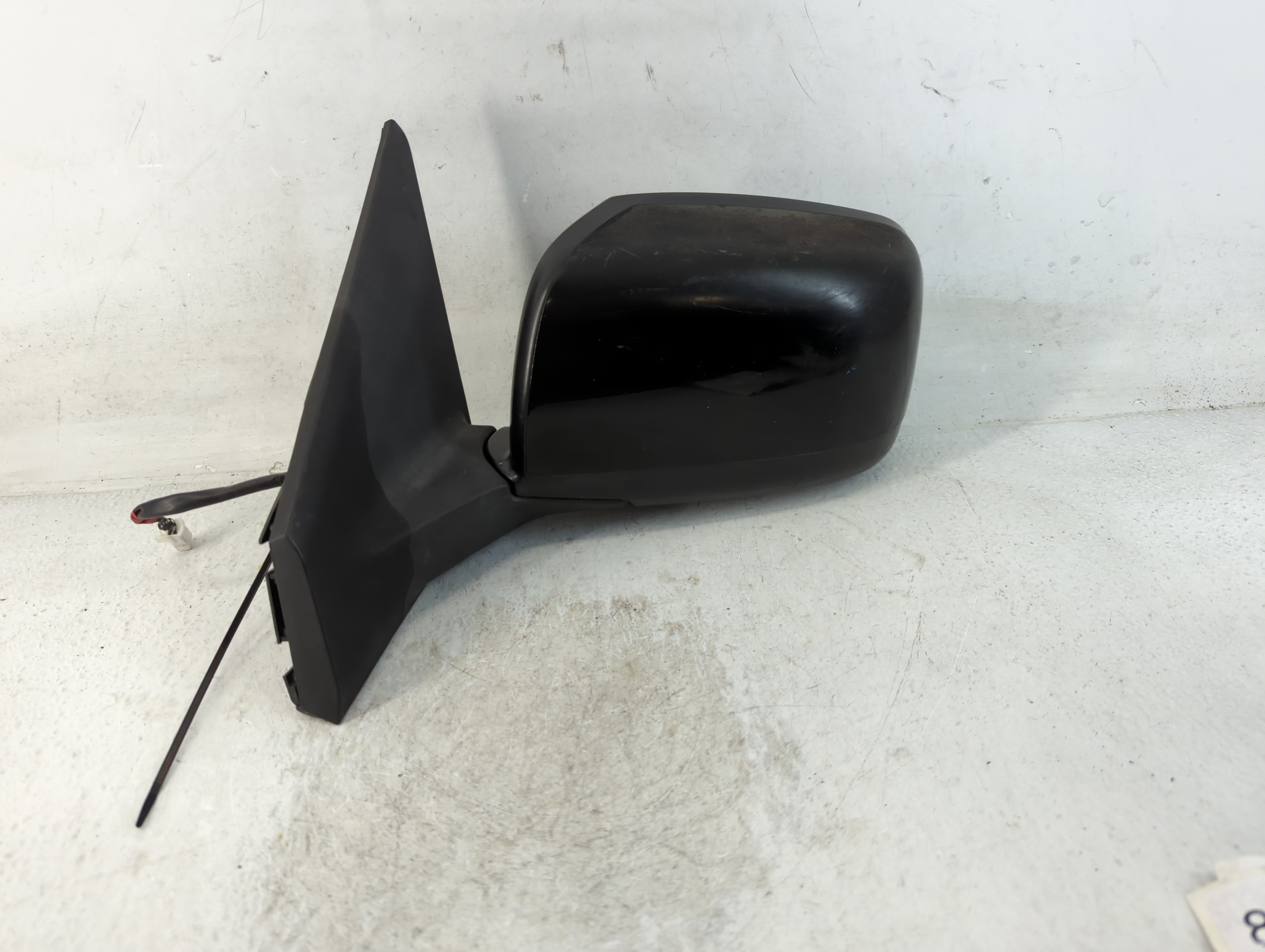 Picture of 2008-2015 Nissan Rogue Driver Left Side View Power Door Mirror Black 804959