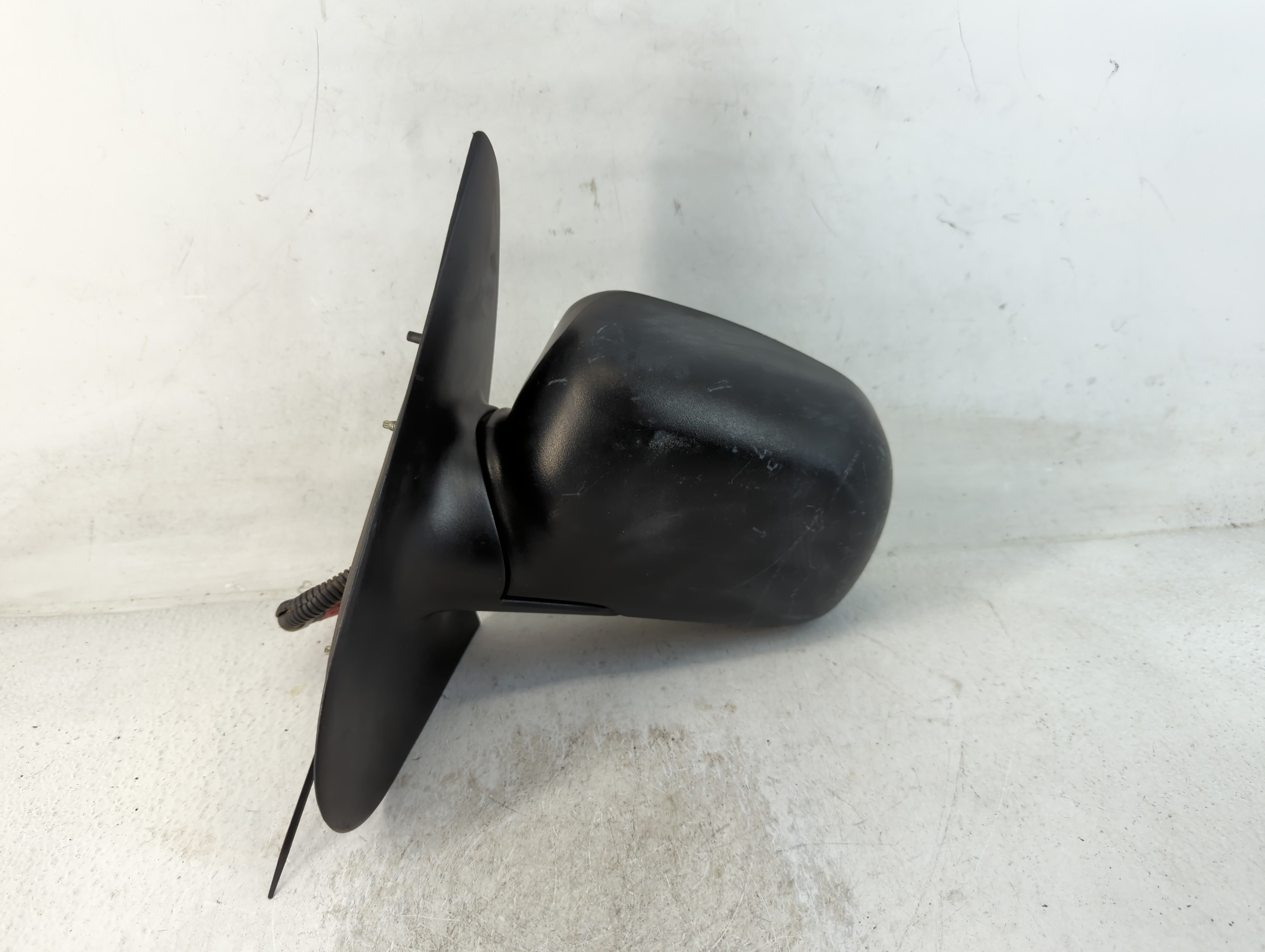 Ford Explorer Driver Left Side View Power Door Mirror Black 804960 - Oemusedautoparts1.com
