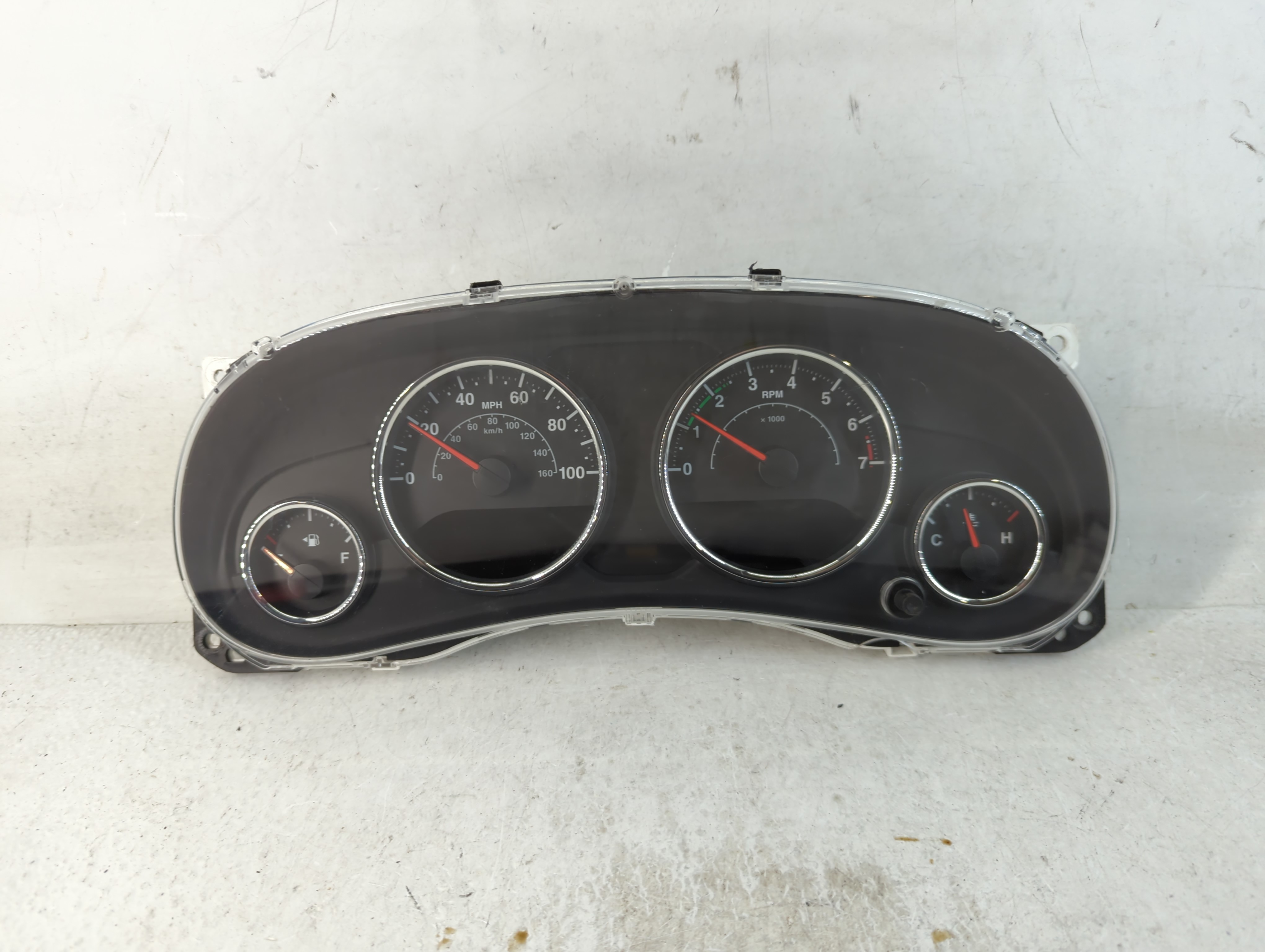 Picture of 2015-2018 Jeep Wrangler Speedometer Instrument Cluster Gauges 805043