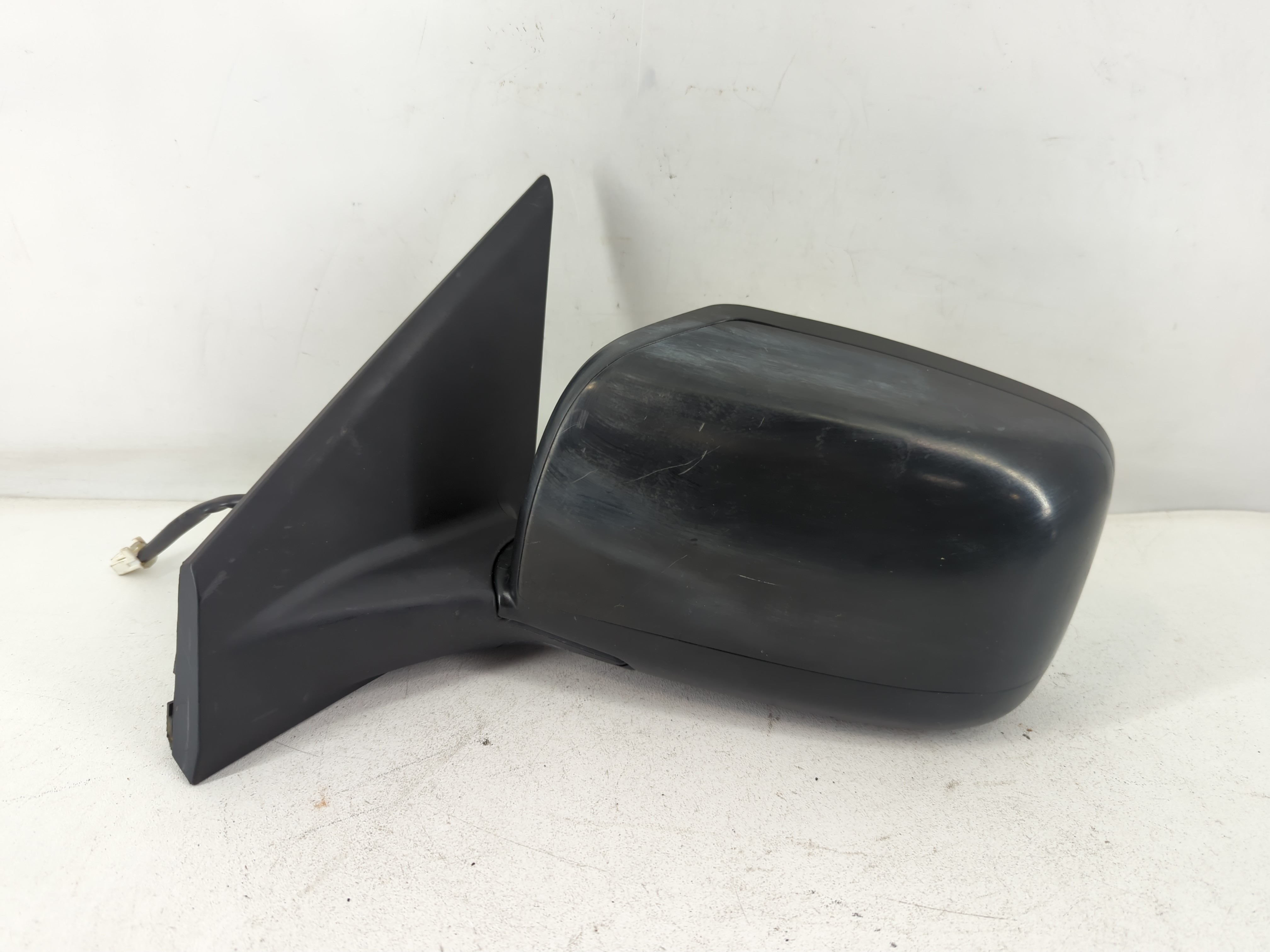 2008-2015 Nissan Rogue Driver Left Side View Power Door Mirror Black 805061 - Oemusedautoparts1.com
