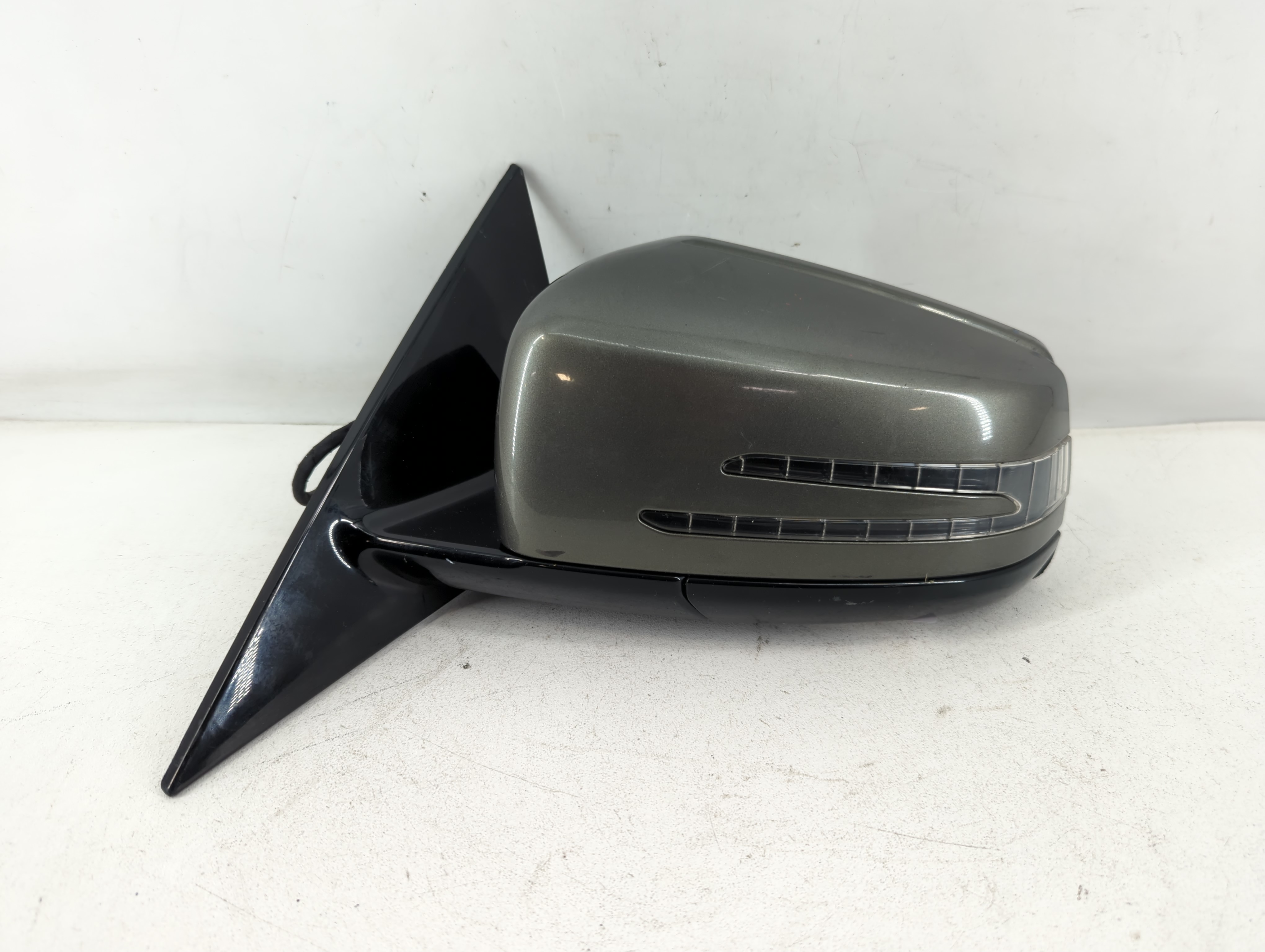 2011-2013 Mercedes-benz E550 Driver Left Side View Power Door Mirror Grey 805067 - Oemusedautoparts1.com