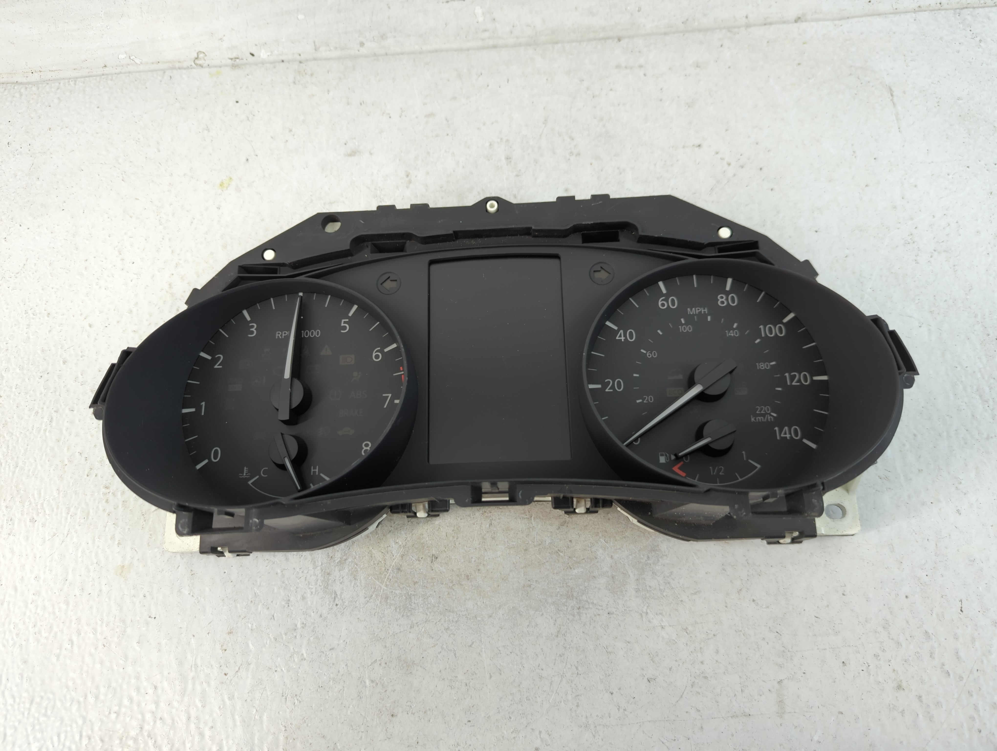 2016-2016 Nissan Rogue Speedometer Instrument Cluster Gauges 974p|5ha8a 805086 - Oemusedautoparts1.com