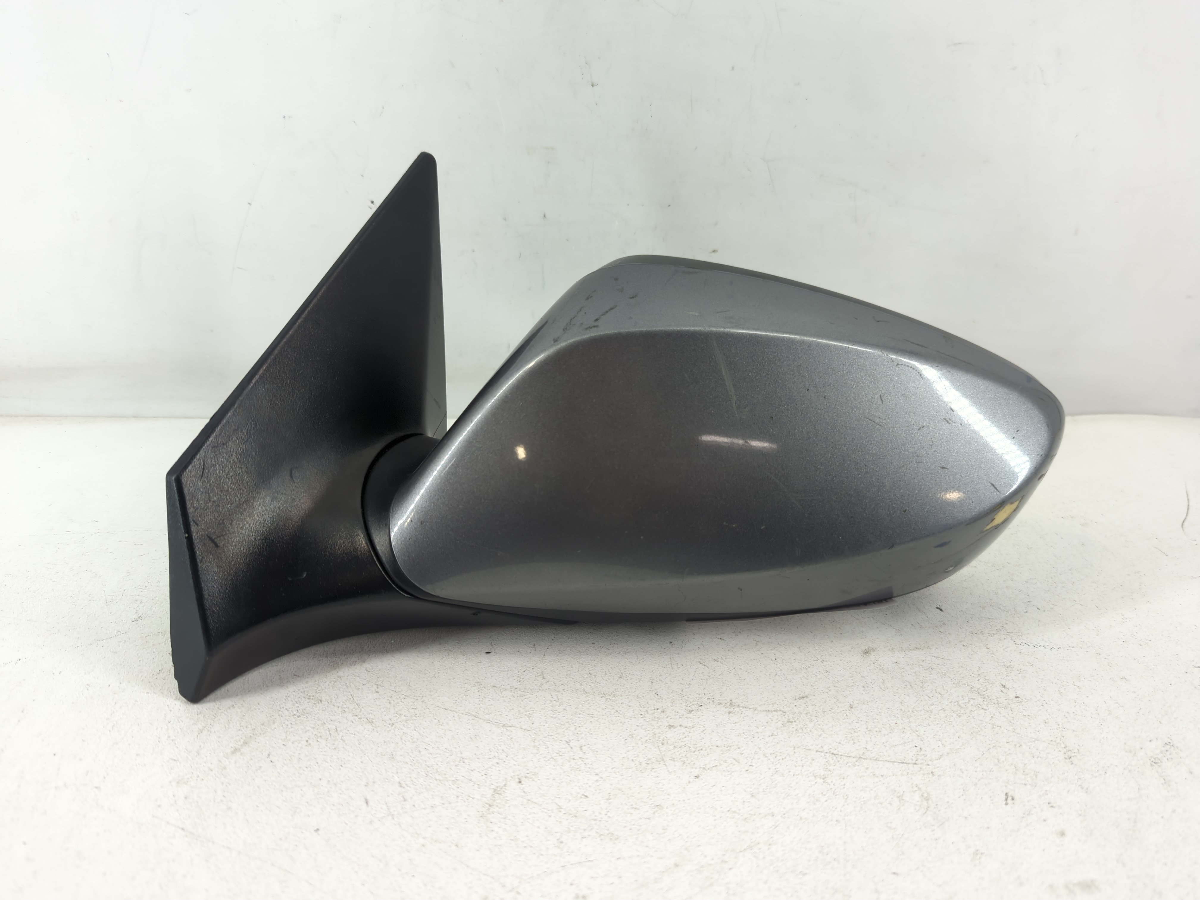 Picture of 2015-2016 Hyundai Elantra Driver Left Side View Power Door Mirror Grey 805097