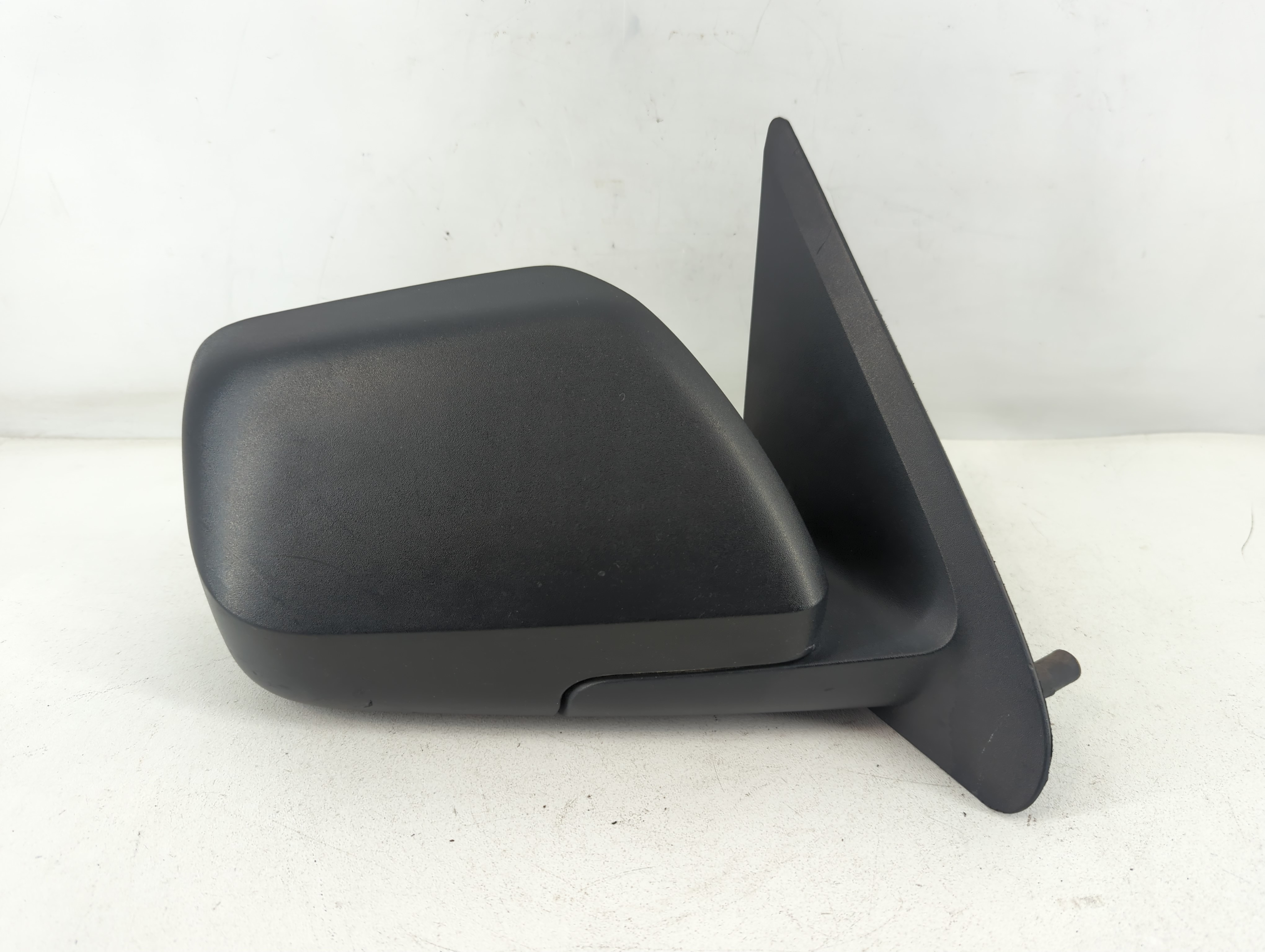 2010-2012 Ford Escape Passenger Right Side View Power Door Mirror Black 805107 - Oemusedautoparts1.com